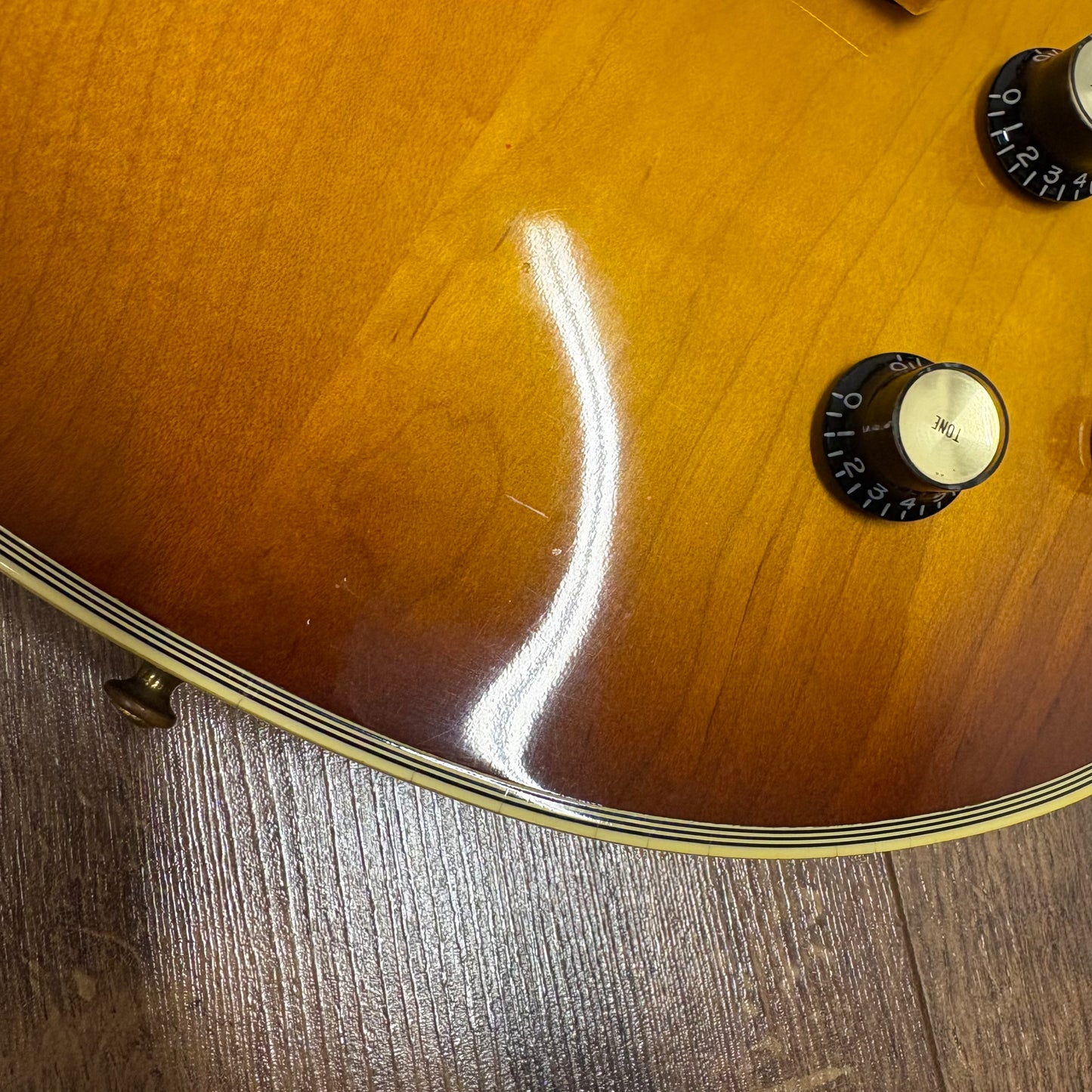 Pre-Owned Gibson Custom Shop Les Paul Custom Limited Edition 1/50 - Faded Tobacco Burst VOS - 2010