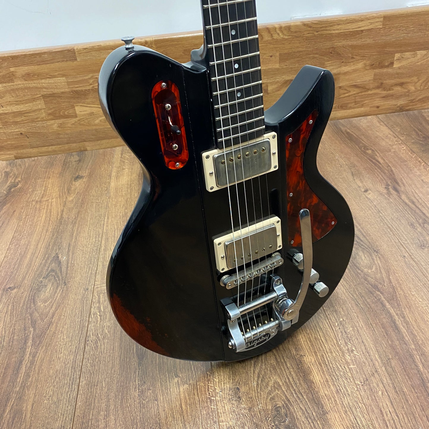 Pre-Owned Eastman Juliet/v B-BK - Antique Black