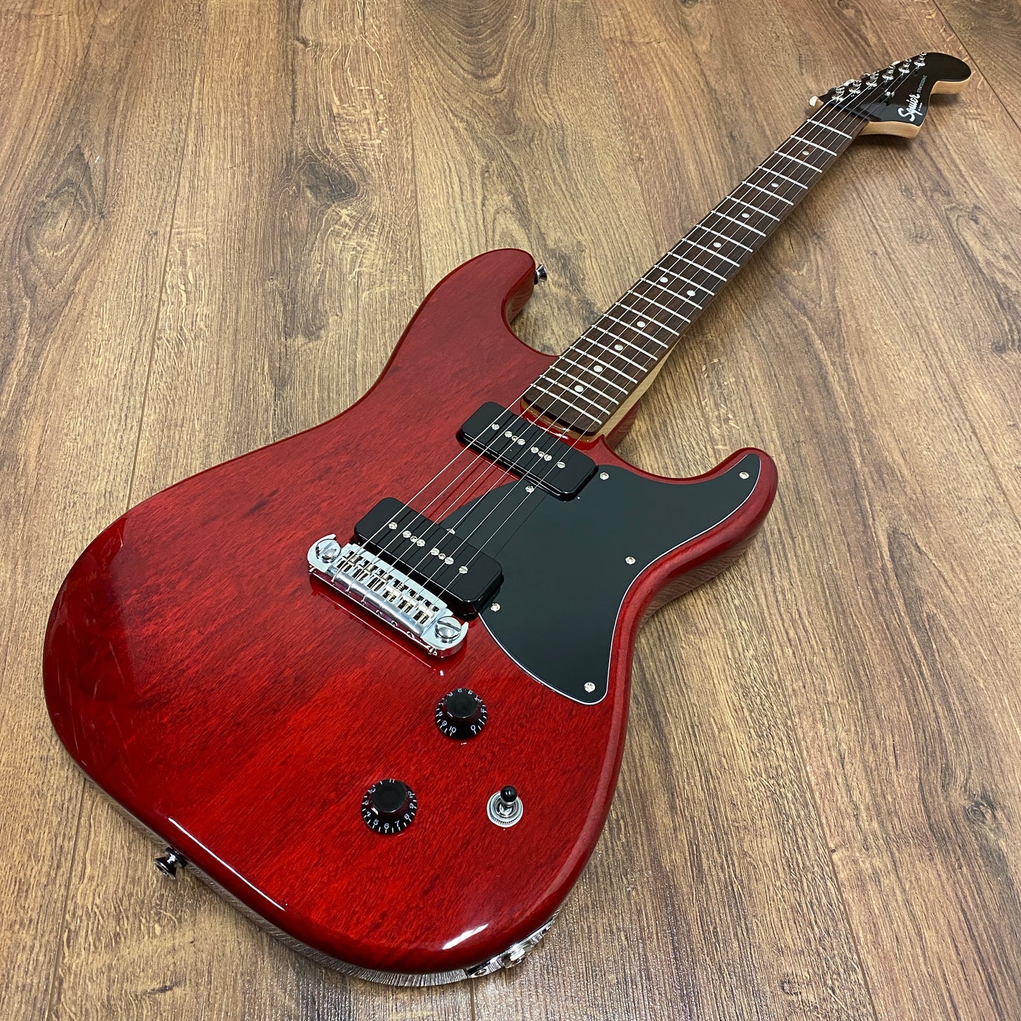 Pre-Owned Squier Paranormal Stratosonic - Crimson Red Transparent