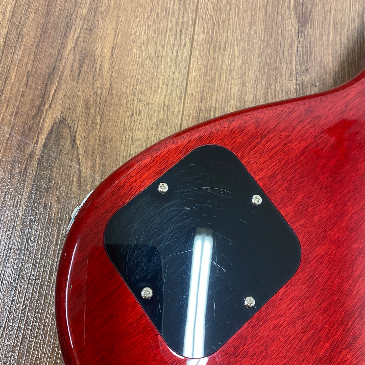 Pre-Owned Squier Paranormal Stratosonic - Crimson Red Transparent