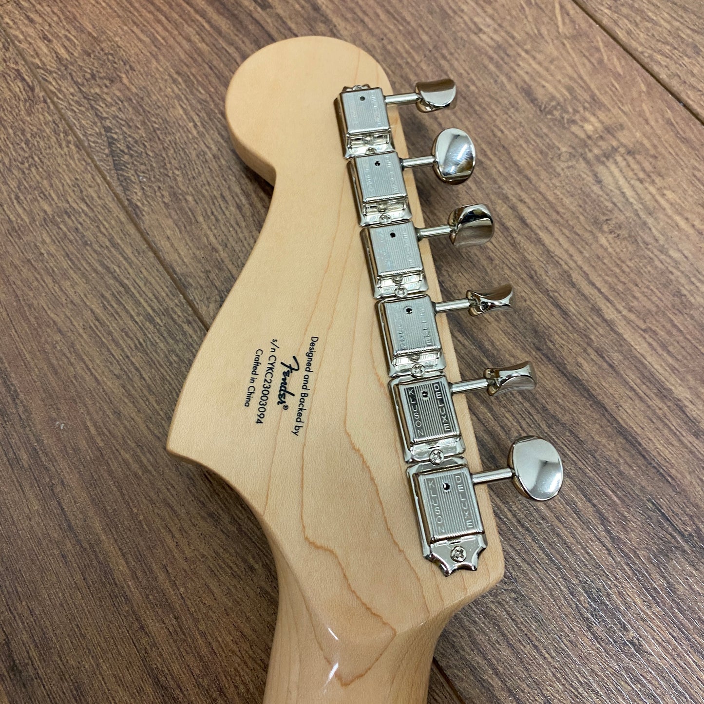 Pre-Owned Squier Paranormal Stratosonic - Crimson Red Transparent