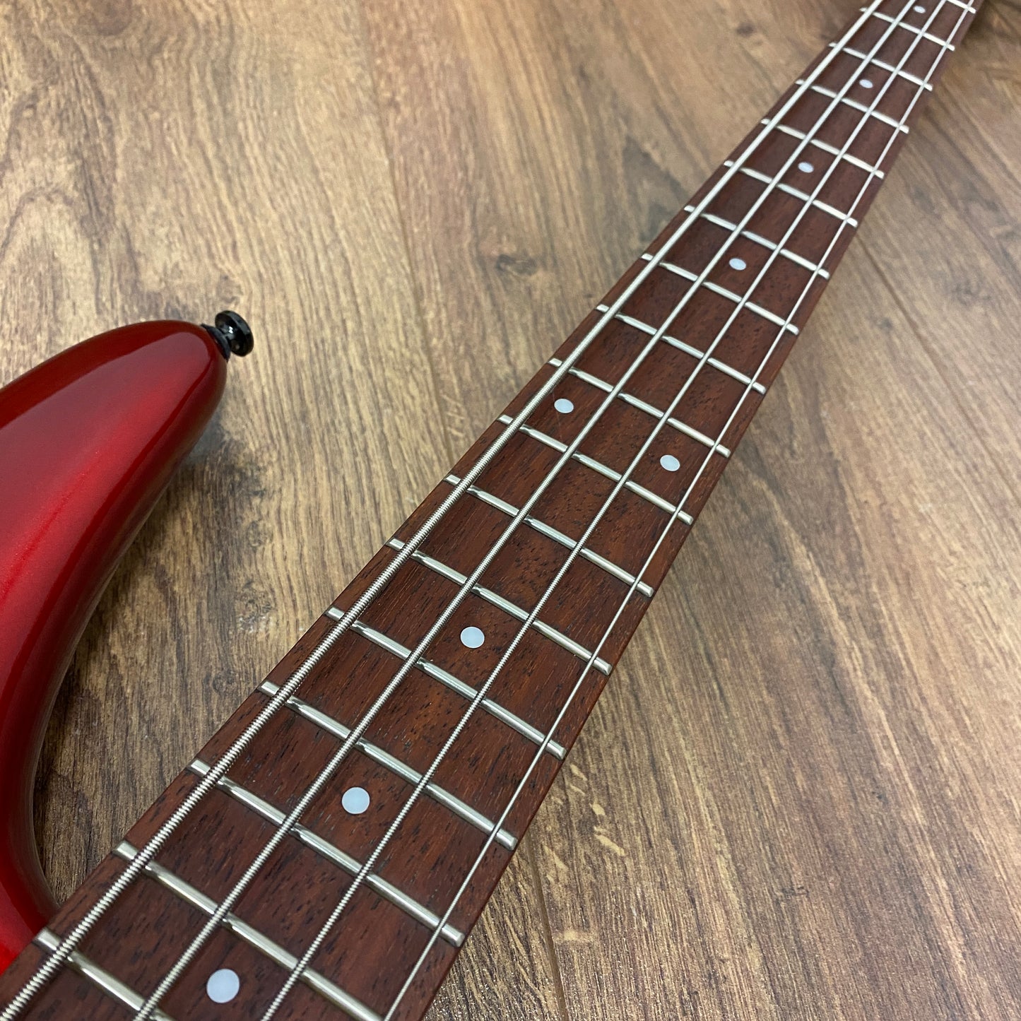 Pre-Owned Ibanez SR300EB Bass - Candy Apple Red