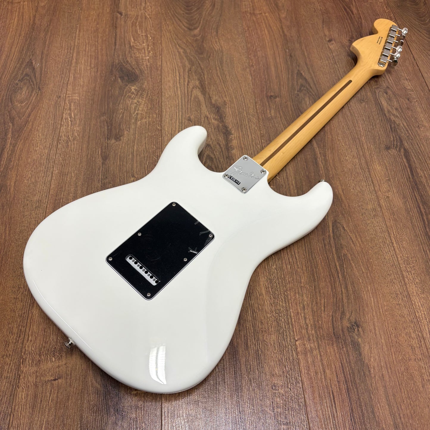 Pre-Owned Fender American Performer Stratocaster - Arctic White
