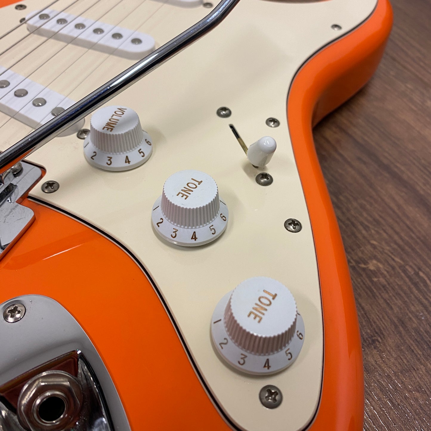 Pre-Owned Squier Affinity Stratocaster - Competition Orange - 2018