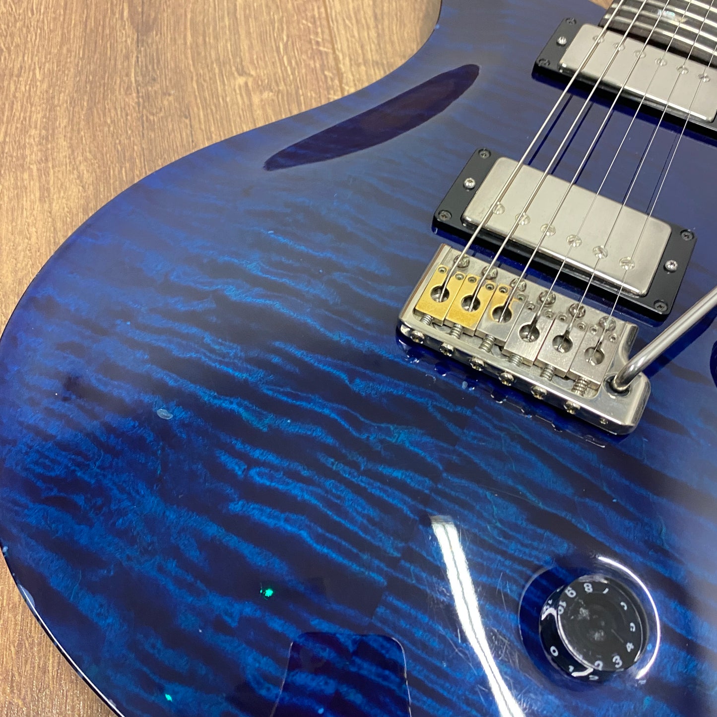 Pre-Owned PRS Custom 22 Quilted 10 Top - Royal Blue - 2007