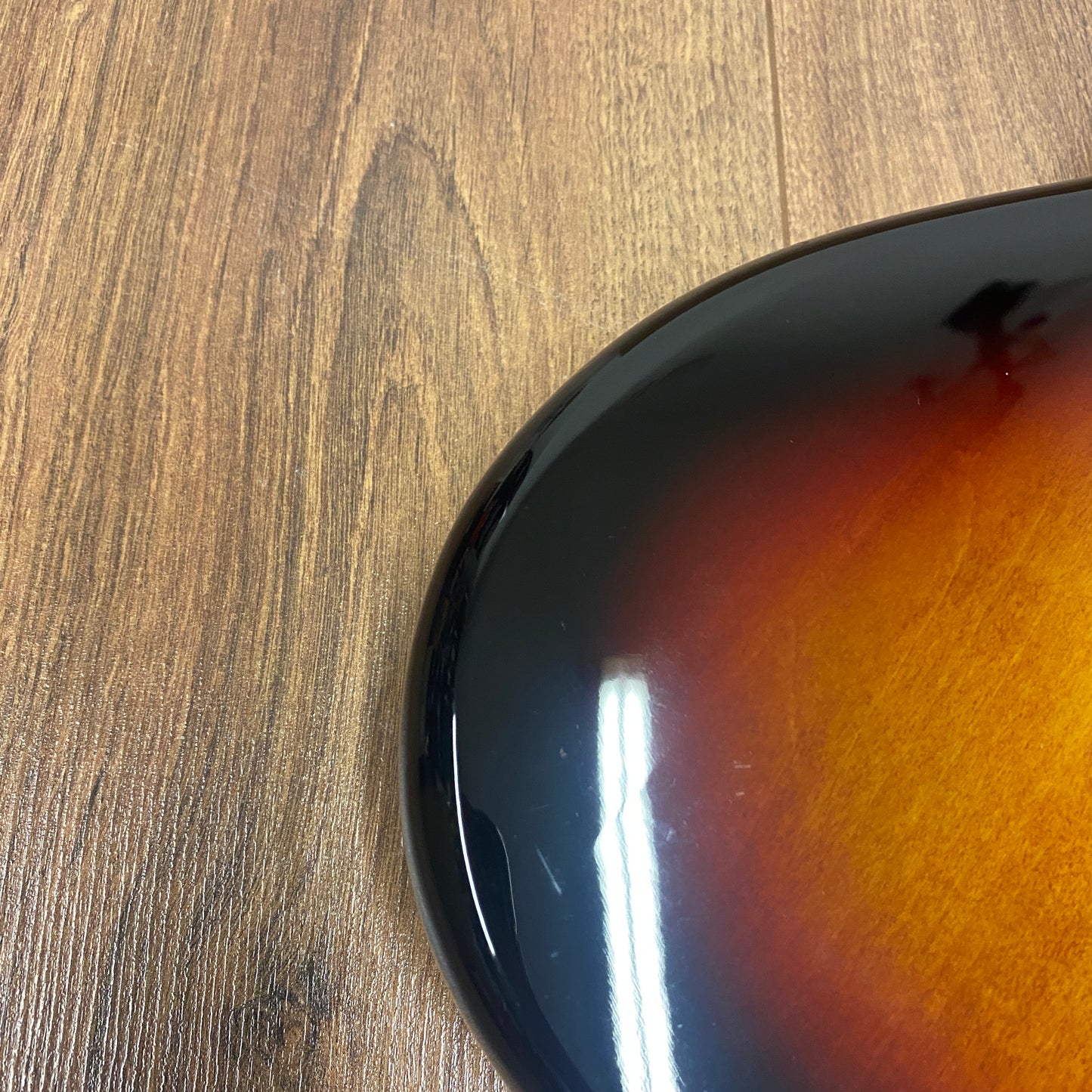 Pre-Owned Squier Classic Vibe '60s Jazz Bass - Sunburst