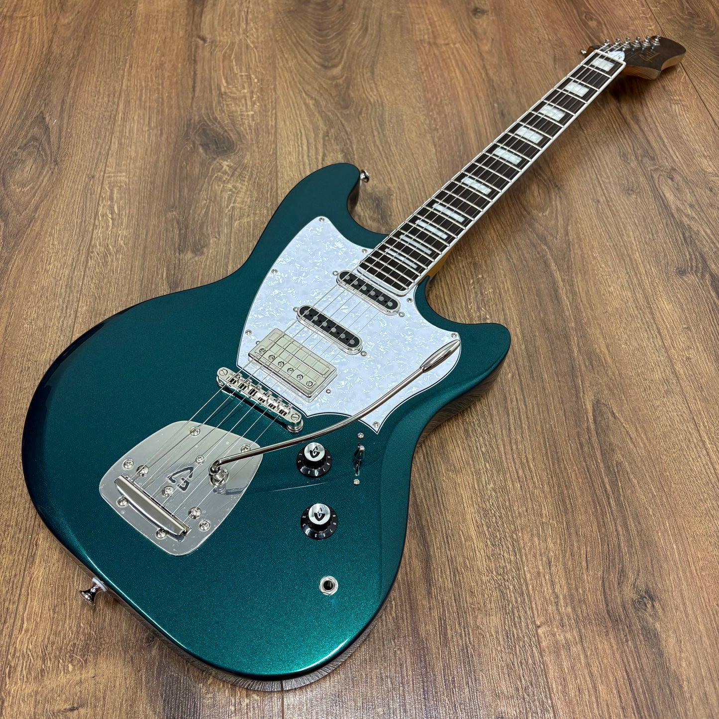 Pre-Owned Guild Surfliner Deluxe -Evergreen Metallic