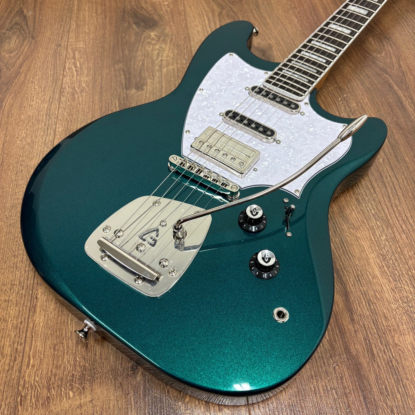 Pre-Owned Guild Surfliner Deluxe -Evergreen Metallic