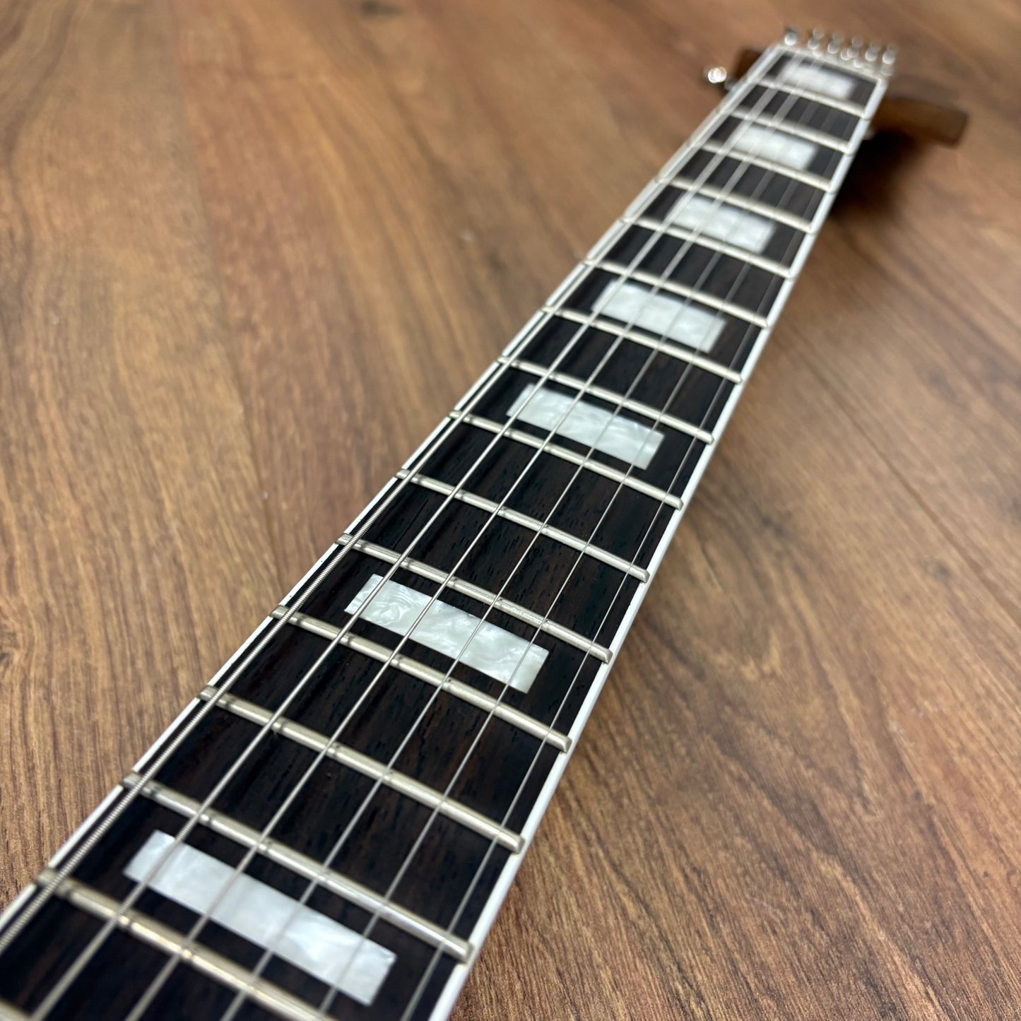 Pre-Owned Guild Surfliner Deluxe -Evergreen Metallic