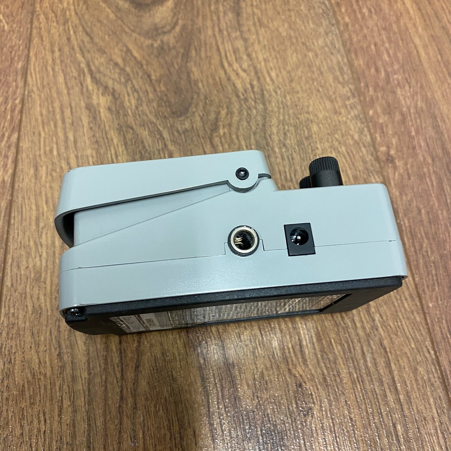 Pre-Owned Behringer UO100 Ultra Octaver Pedal