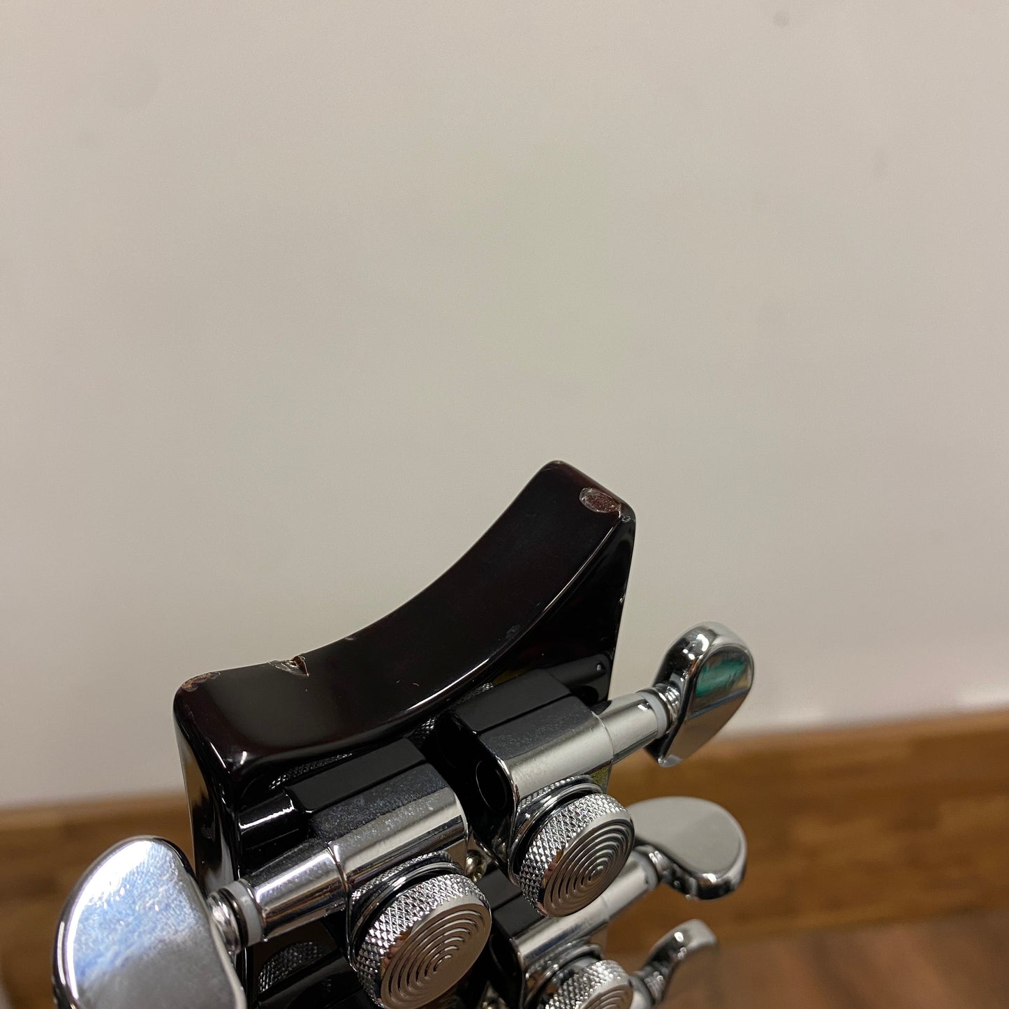 Pre-Owned PRS SE 245 *Upgraded w/ Gibson Pickups* - Vintage Sunburst