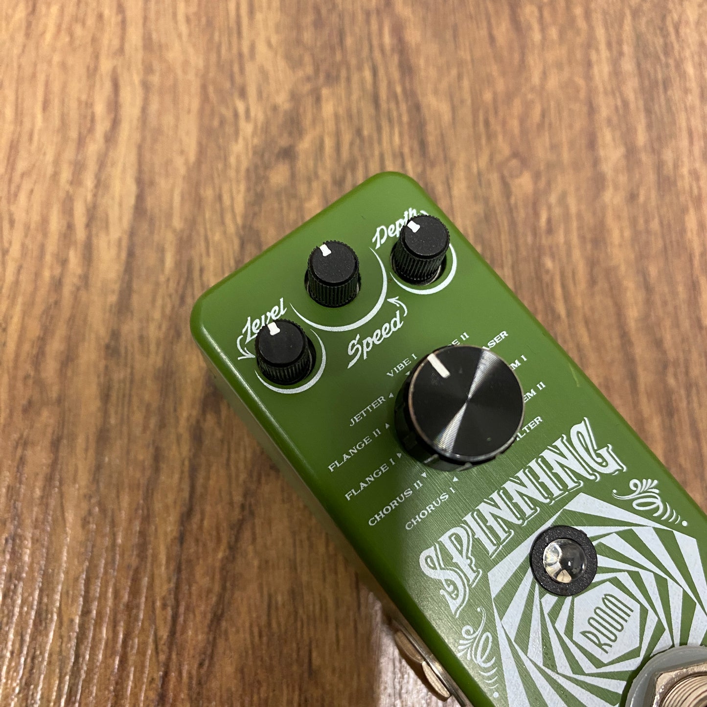 Pre-Owned Landlord FX Spinning Room Modulation Pedal