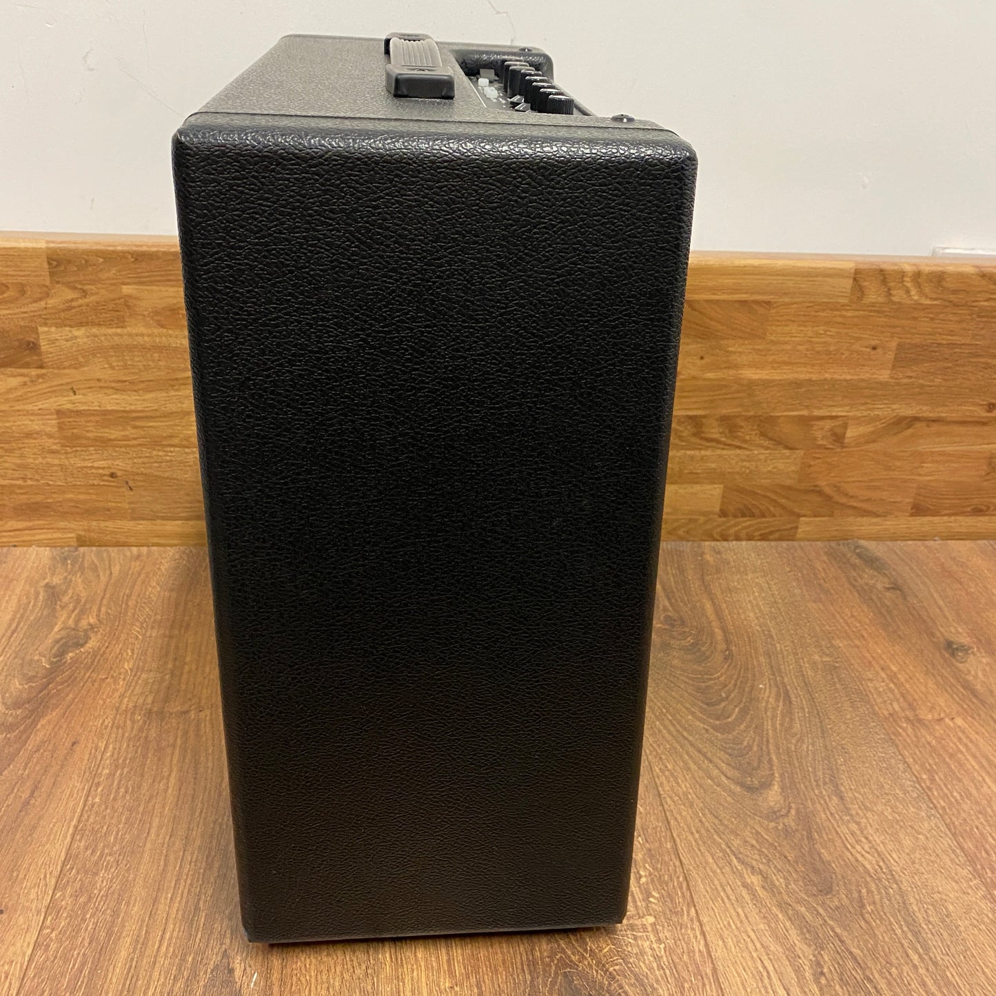 Pre-Owned Fender Mustang II v2 Combo Amp