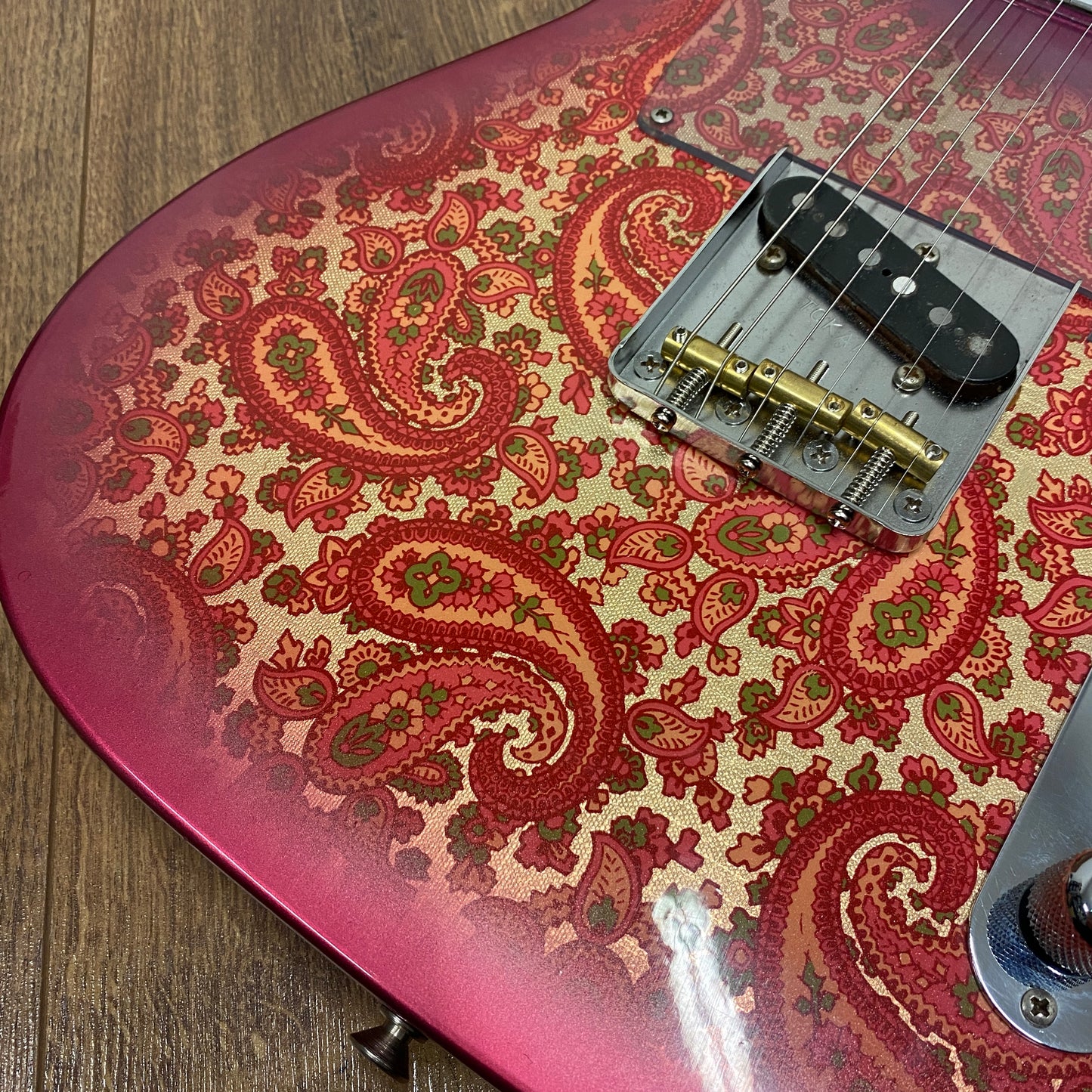 Pre-Owned Tokai MIJ TTE-70 BreezySound - Pink Paisley - 1985