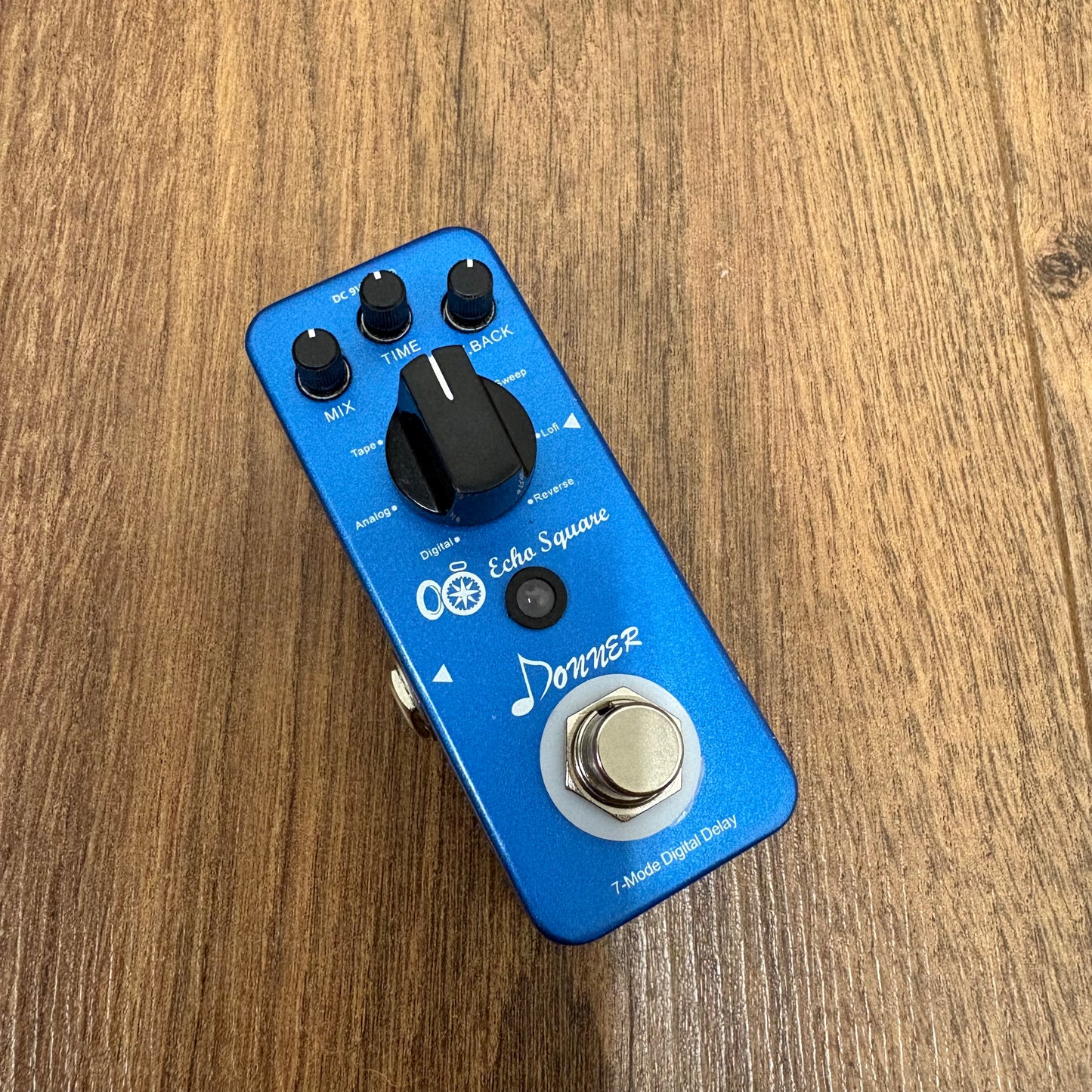 Pre-Owned Donner Echo Square Delay Pedal