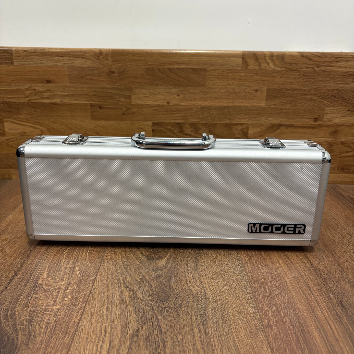 Pre-Owned Mooer Firefly M6 Pedal Board