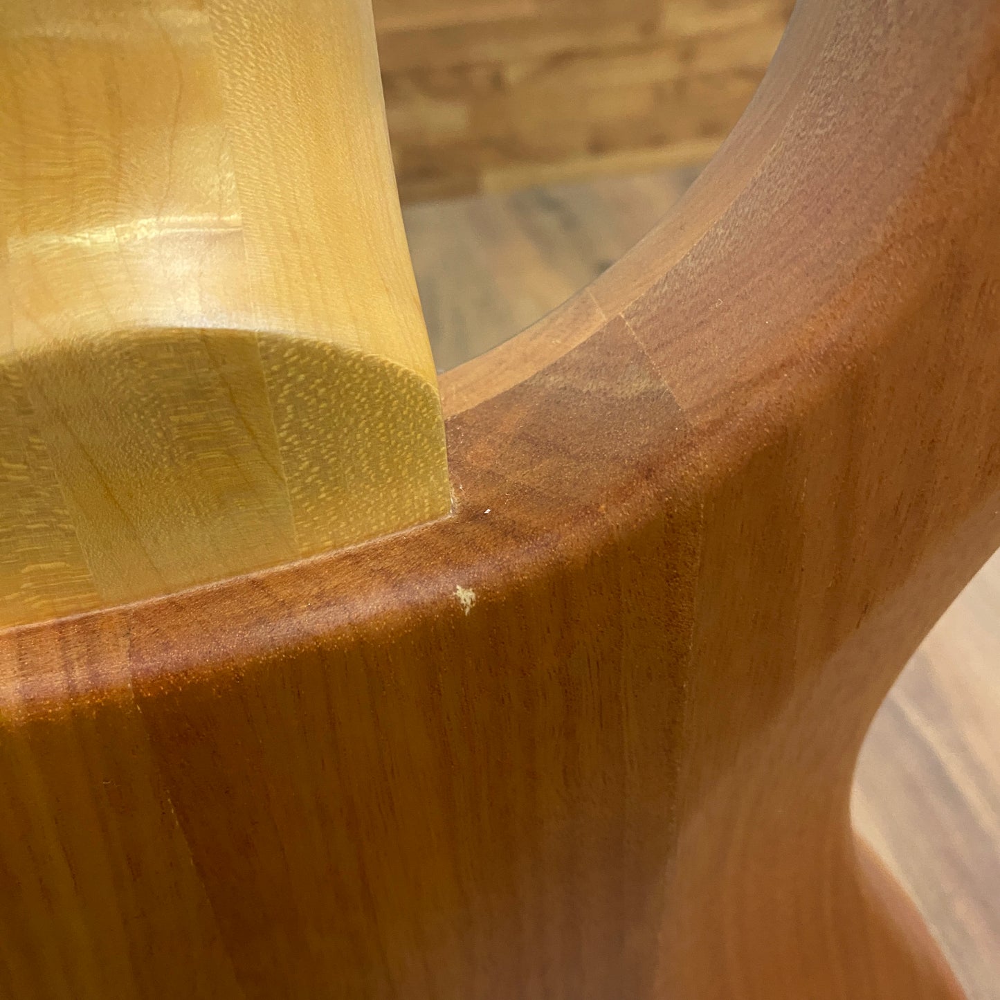 Pre-Owned PRS SE Mark Holcomb SVN 7-String - Walnut Satin