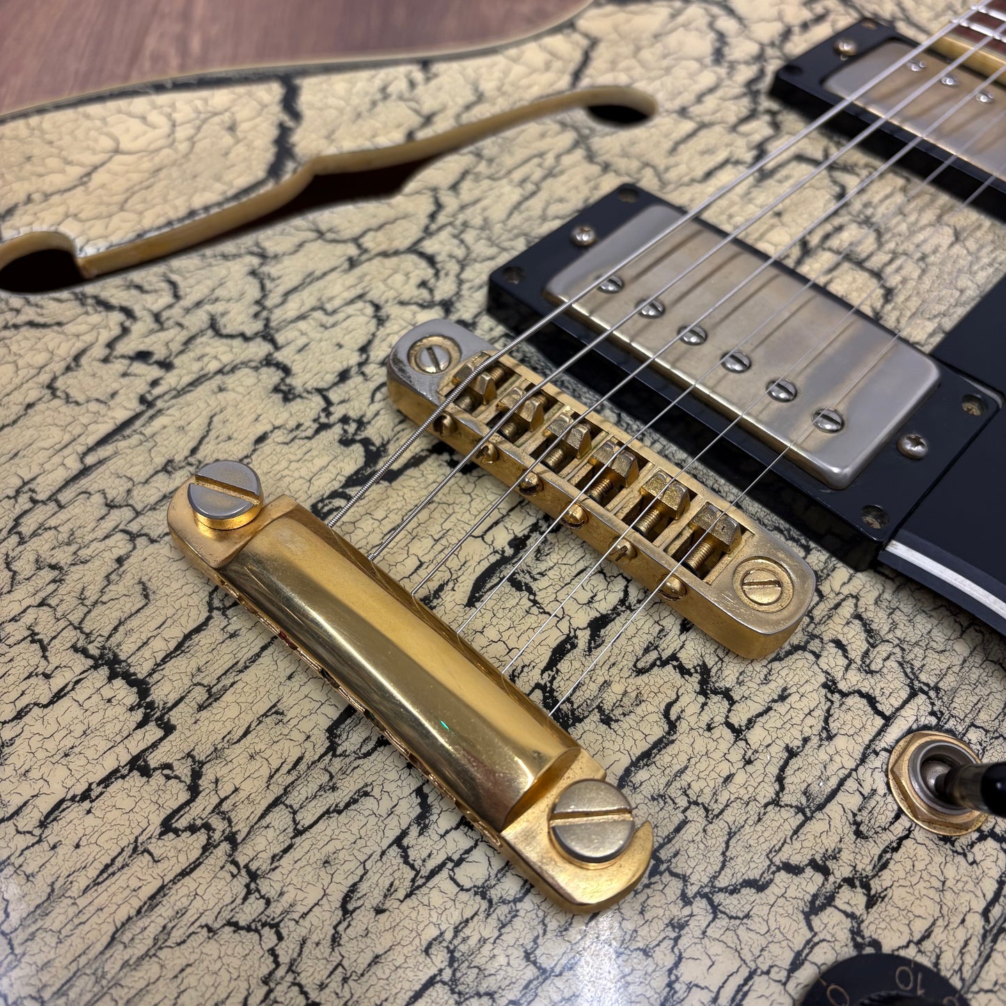 Pre-Owned Aria Pro II TA-60 - Crackle - 1988