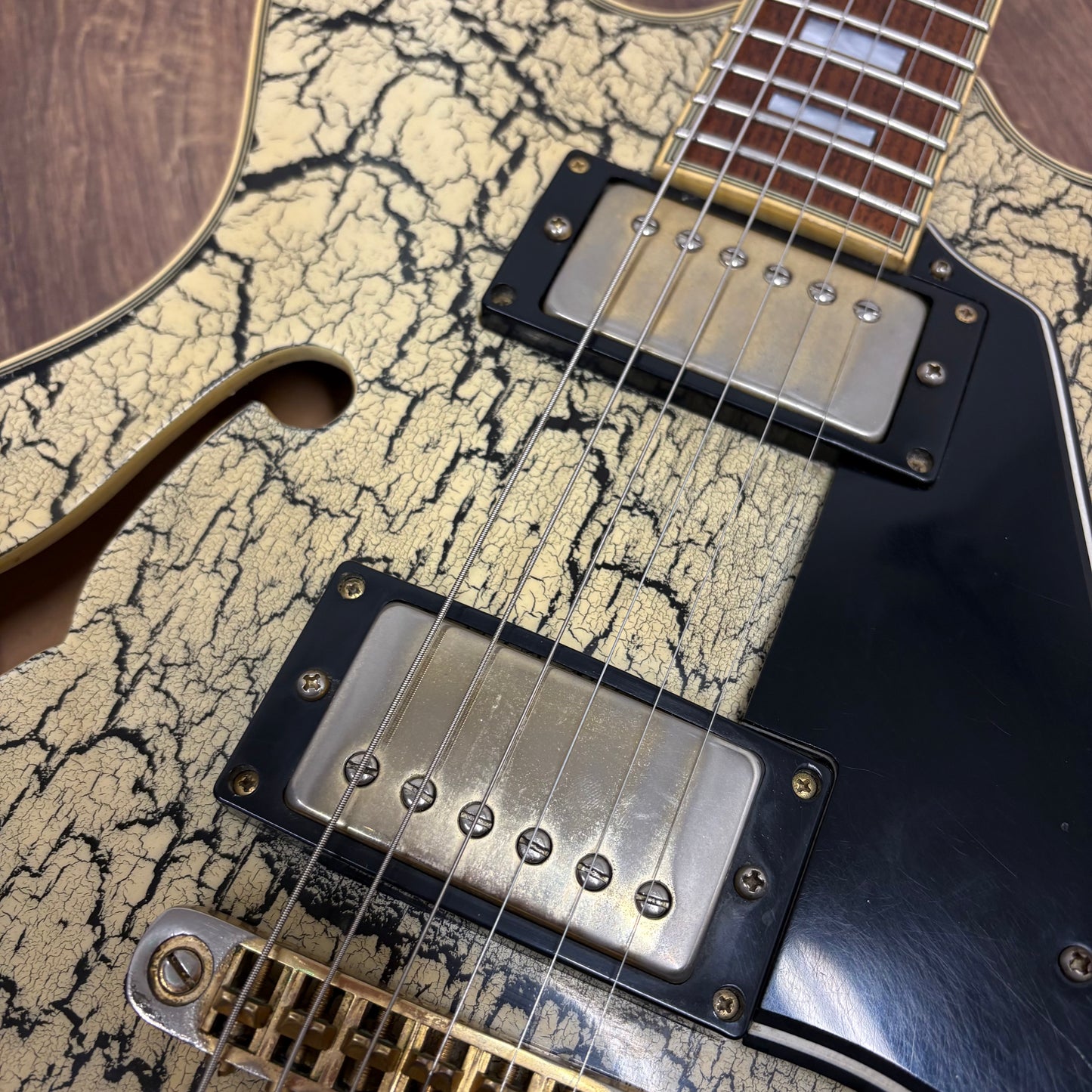 Pre-Owned Aria Pro II TA-60 - Crackle - 1988