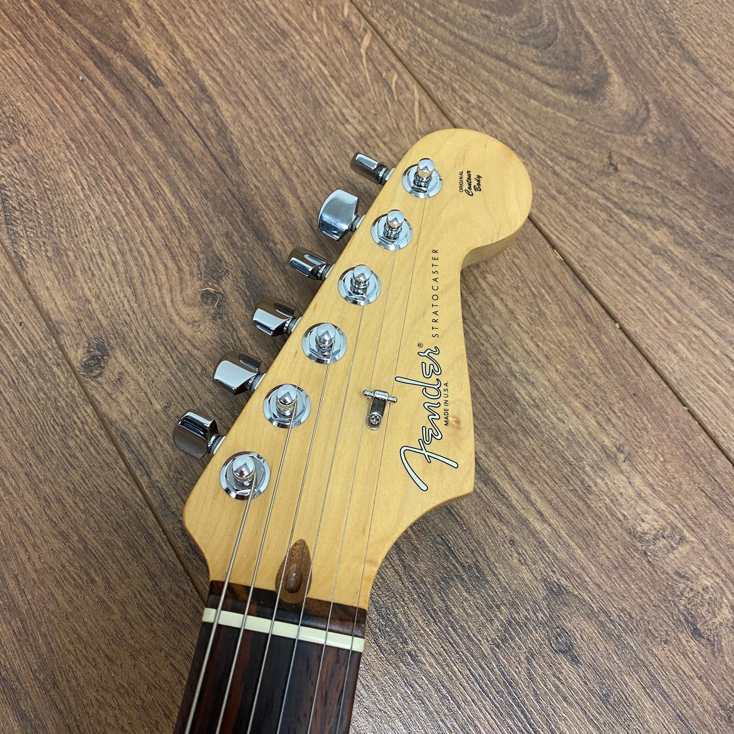 Pre-Owned Fender American Series Stratocaster - Black - 2005