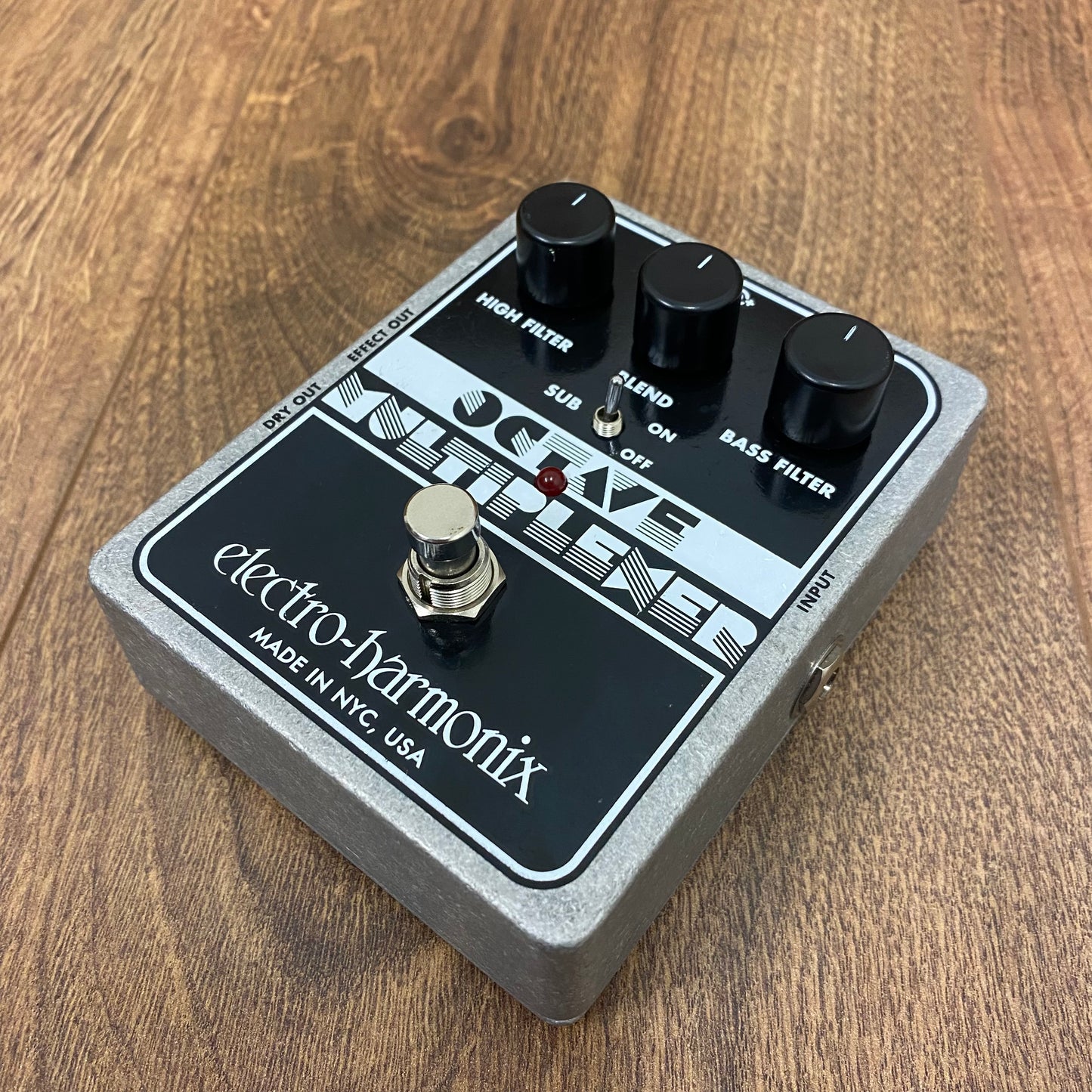Pre-Owned Electro-Harmonix Octave Multiplexer Monophonic Octave Pedal