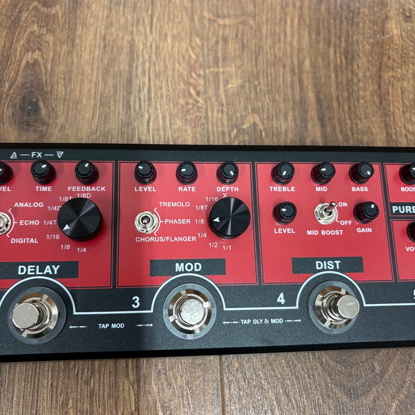 Pre-Owned Mooer Red Truck Multi-Effects Pedal