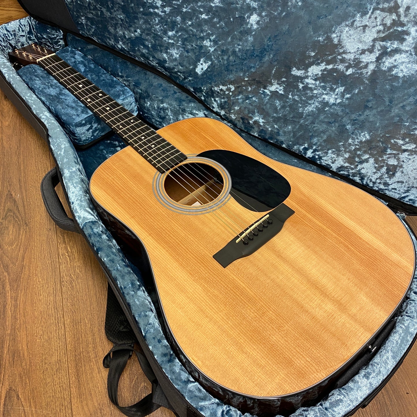 Pre-Owned Martin Road Series D-12E Sapele Dreadnought Electro-Acoustic