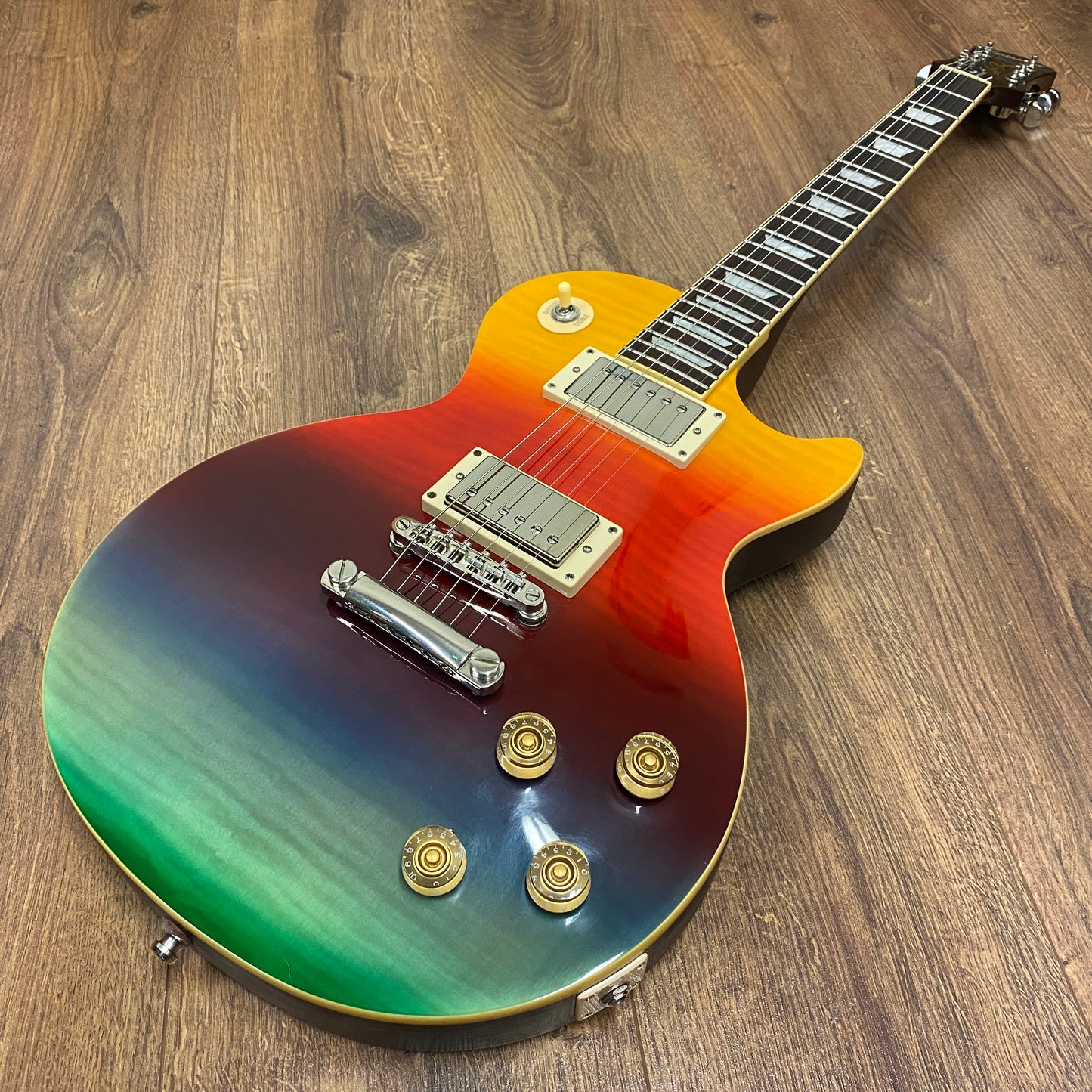 Pre-Owned Epiphone Limited Edition Les Paul Tribute Plus - Rainbow Prizm