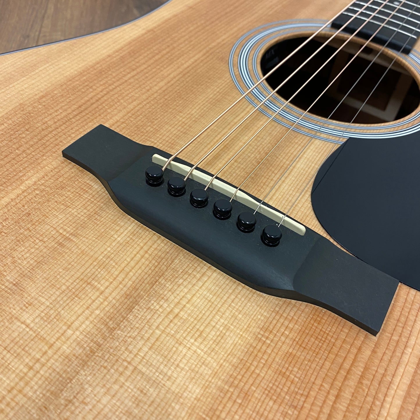 Pre-Owned Martin Road Series D-12E Sapele Dreadnought Electro-Acoustic