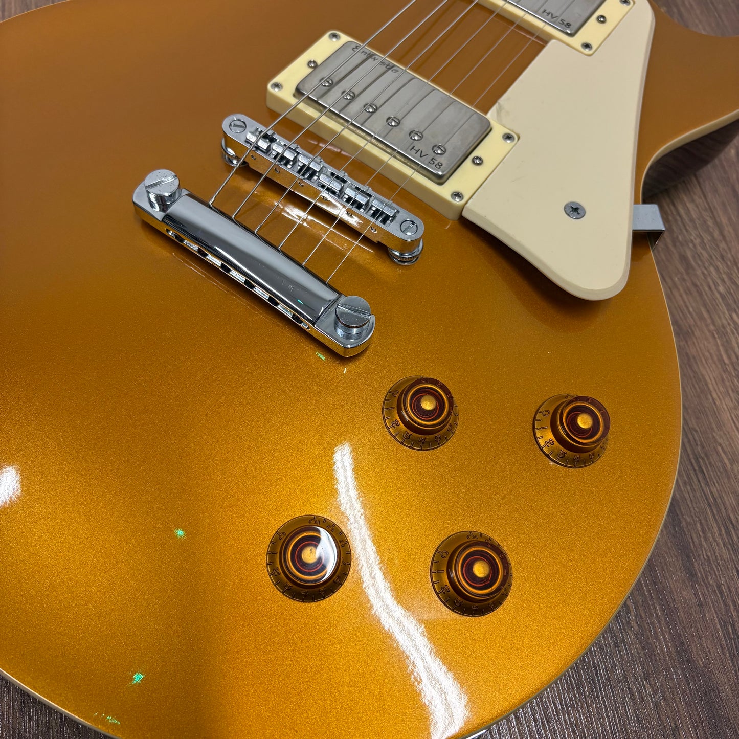 Pre-Owned Tanglewood TSB-58 - Gold Top
