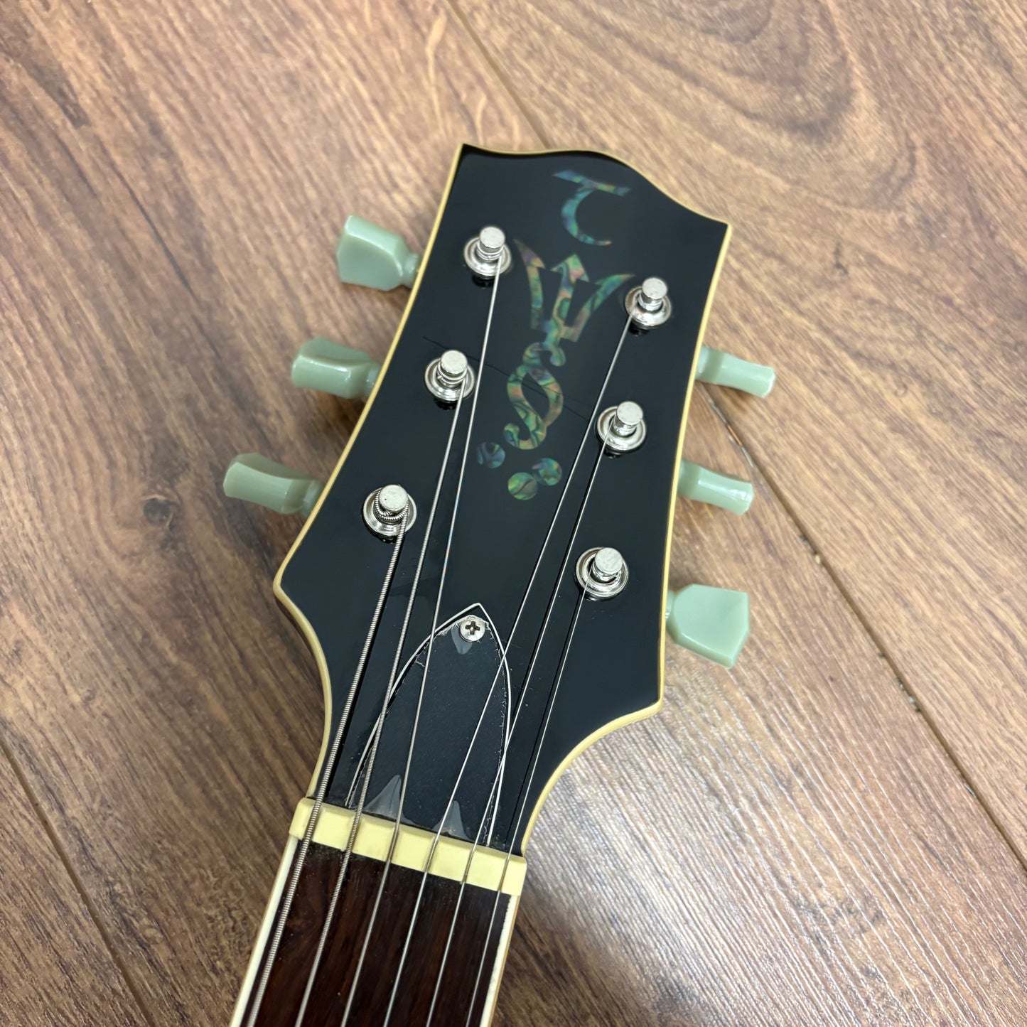 Pre-Owned Tanglewood TSB-58 - Gold Top