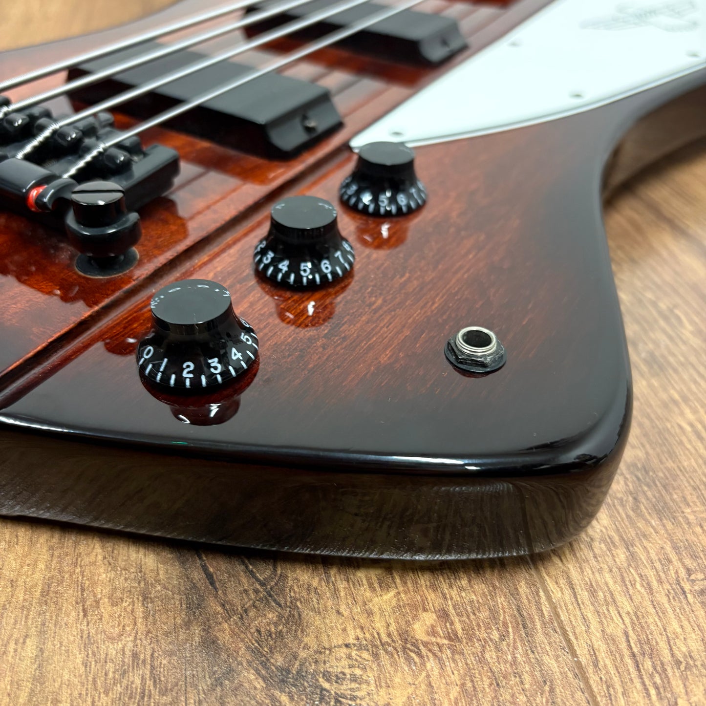 Pre-Owned Epiphone Thunderbird IV Bass - Vintage Sunburst - 2003
