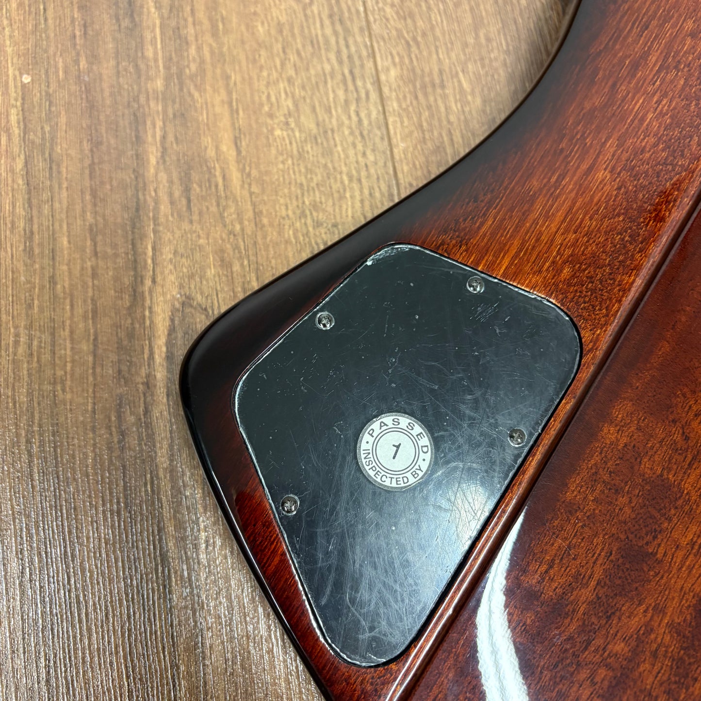 Pre-Owned Epiphone Thunderbird IV Bass - Vintage Sunburst - 2003