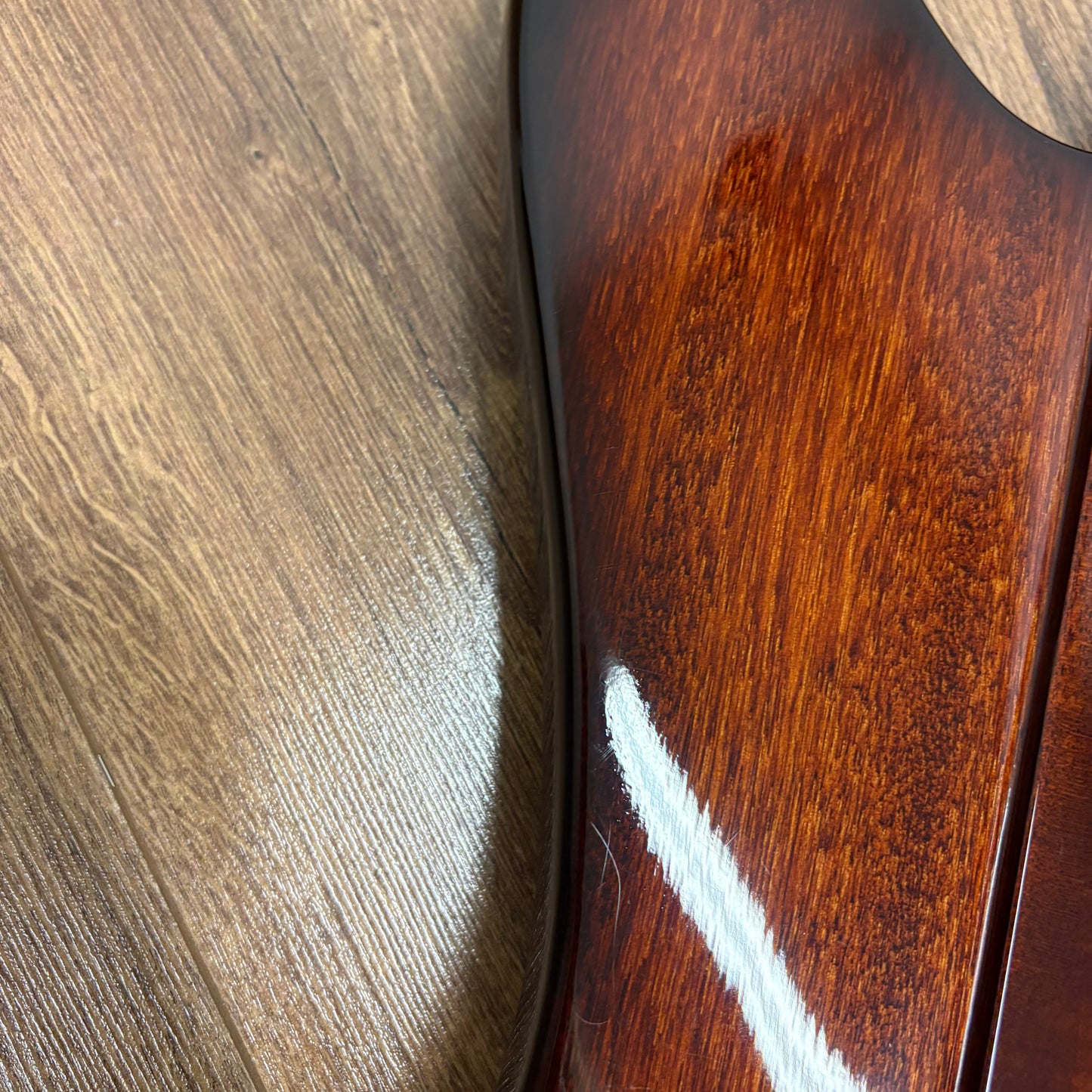 Pre-Owned Epiphone Thunderbird IV Bass - Vintage Sunburst - 2003