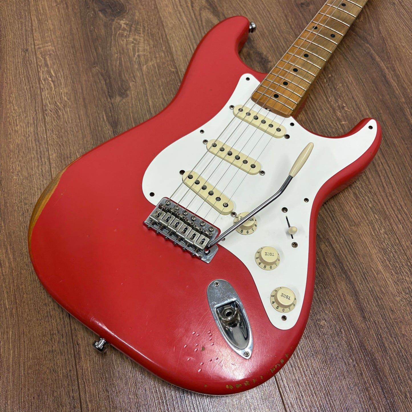 Pre-Owned Fender Vintera Road Worn '50s Stratocaster - Fiesta Red - 2021
