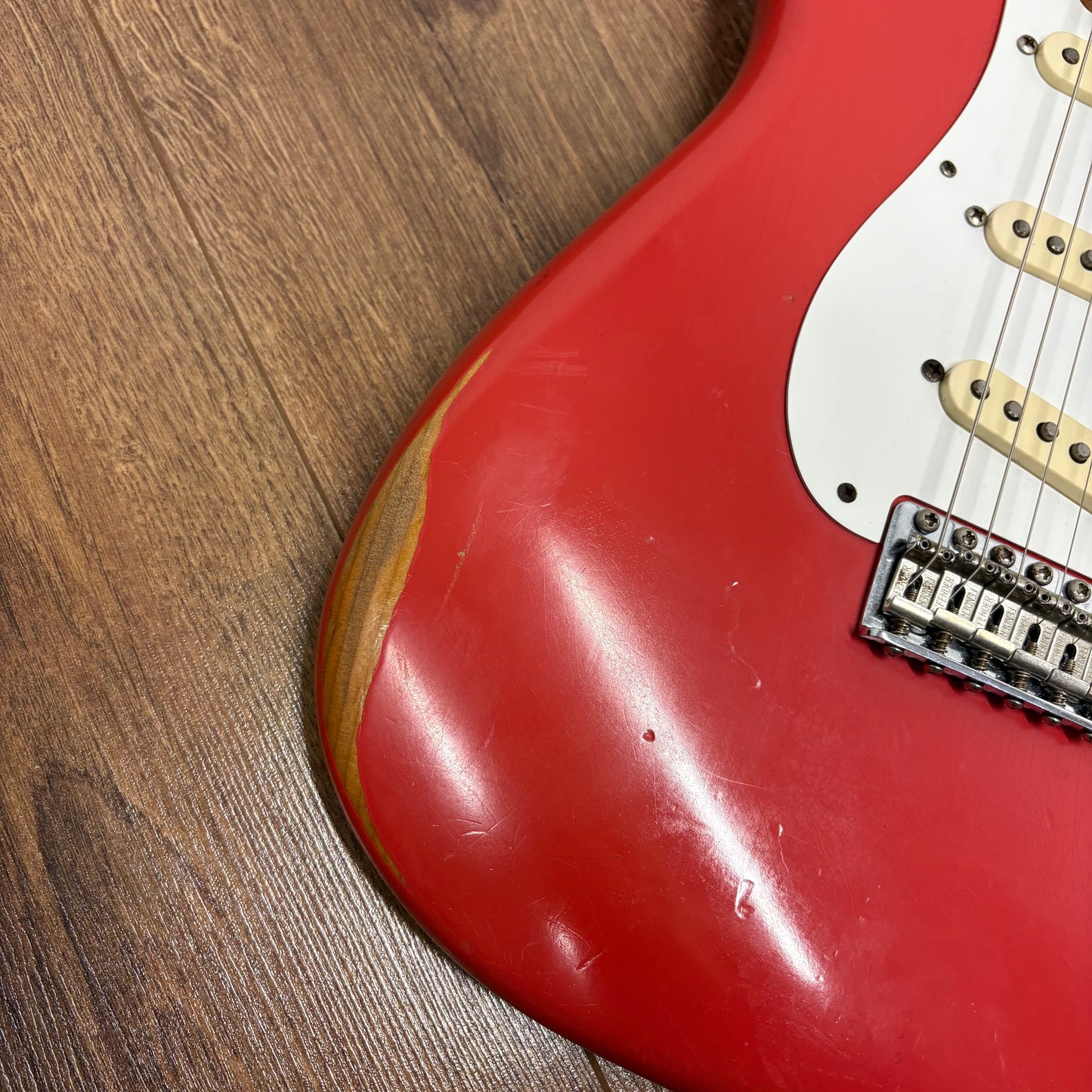 Pre-Owned Fender Vintera Road Worn '50s Stratocaster - Fiesta Red - 2021