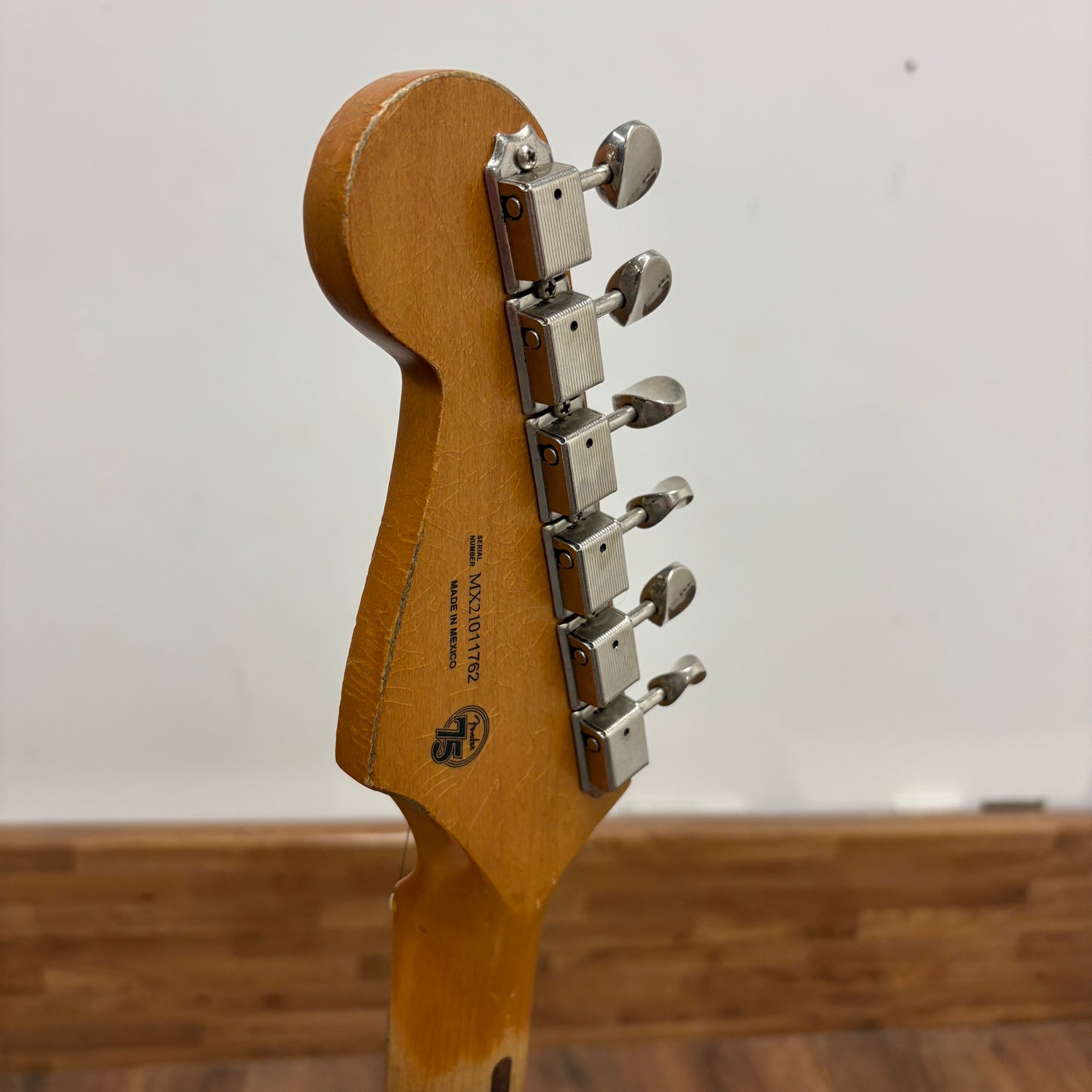 Pre-Owned Fender Vintera Road Worn '50s Stratocaster - Fiesta Red - 2021