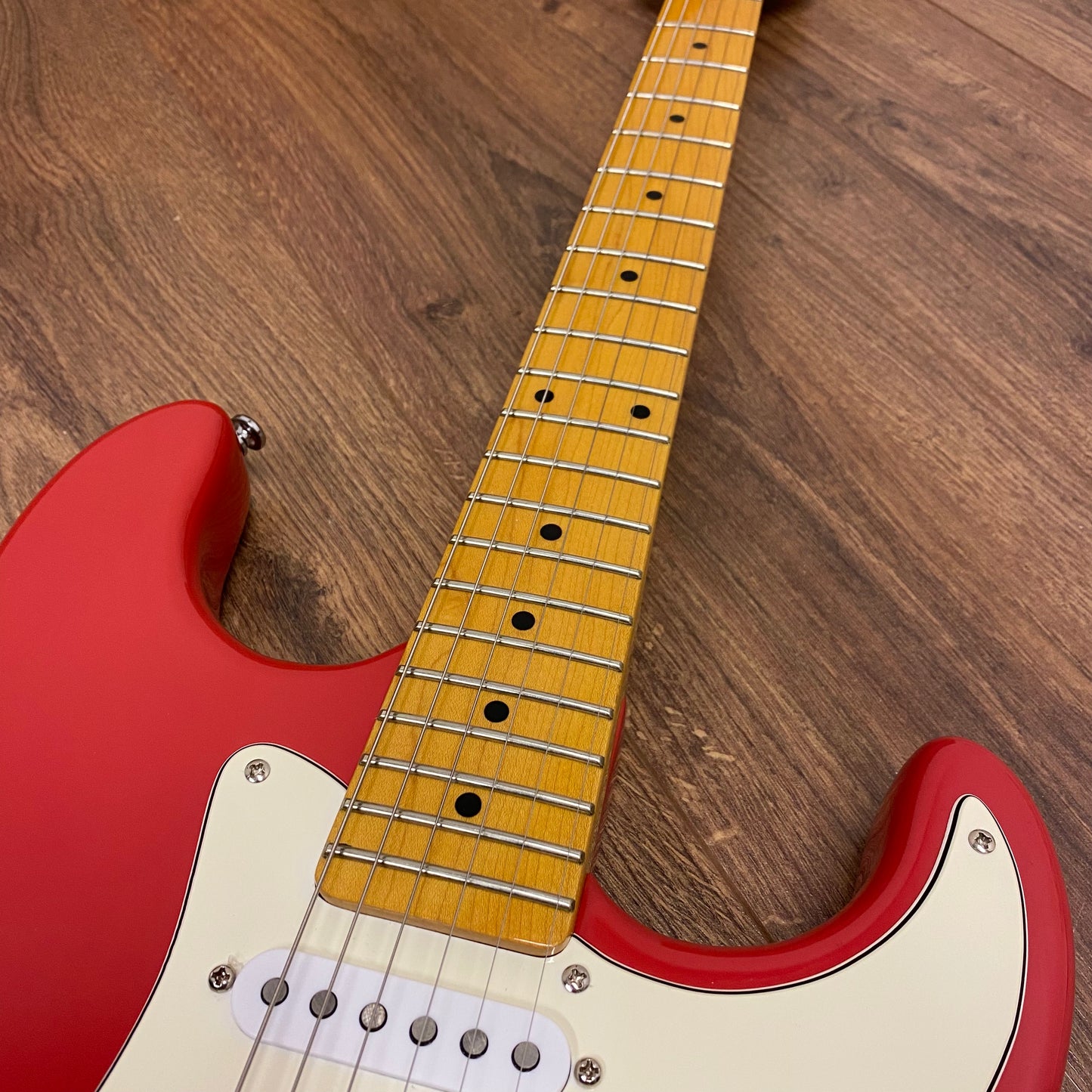 Pre-Owned G&L Tribute Legacy - Fullerton Red