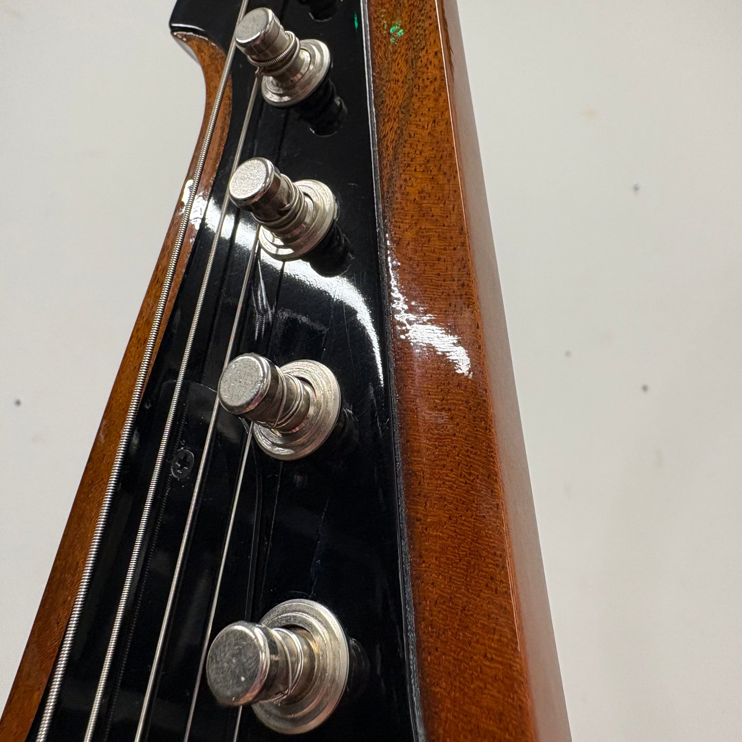 Pre-Owned Gisbon Custom Shop ‘64 Reissue Firebird III - Vintage Sunburst - 2011