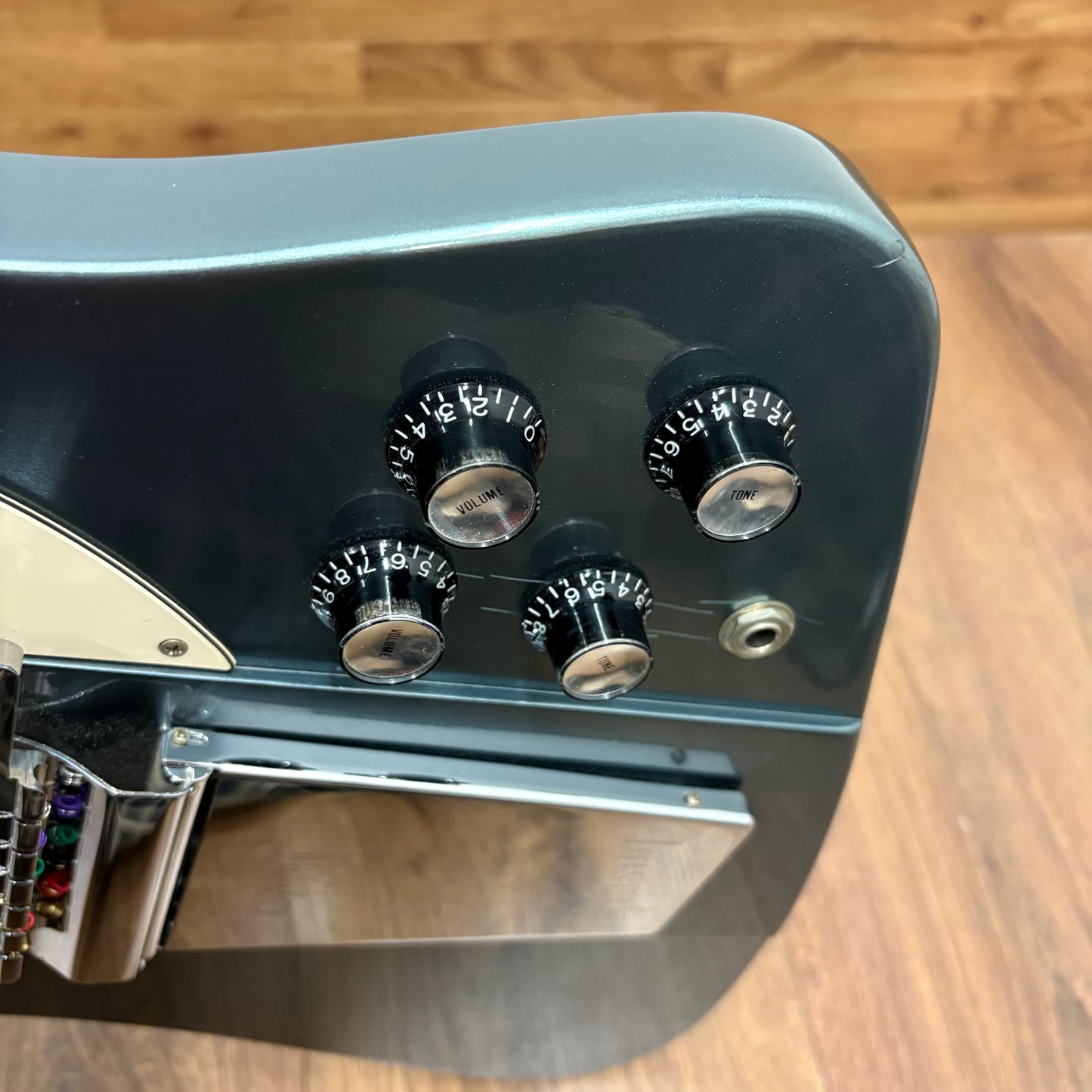 Pre-Owned Gibson Firebird VII Reissue DSF7 - Blue Mist - 2002