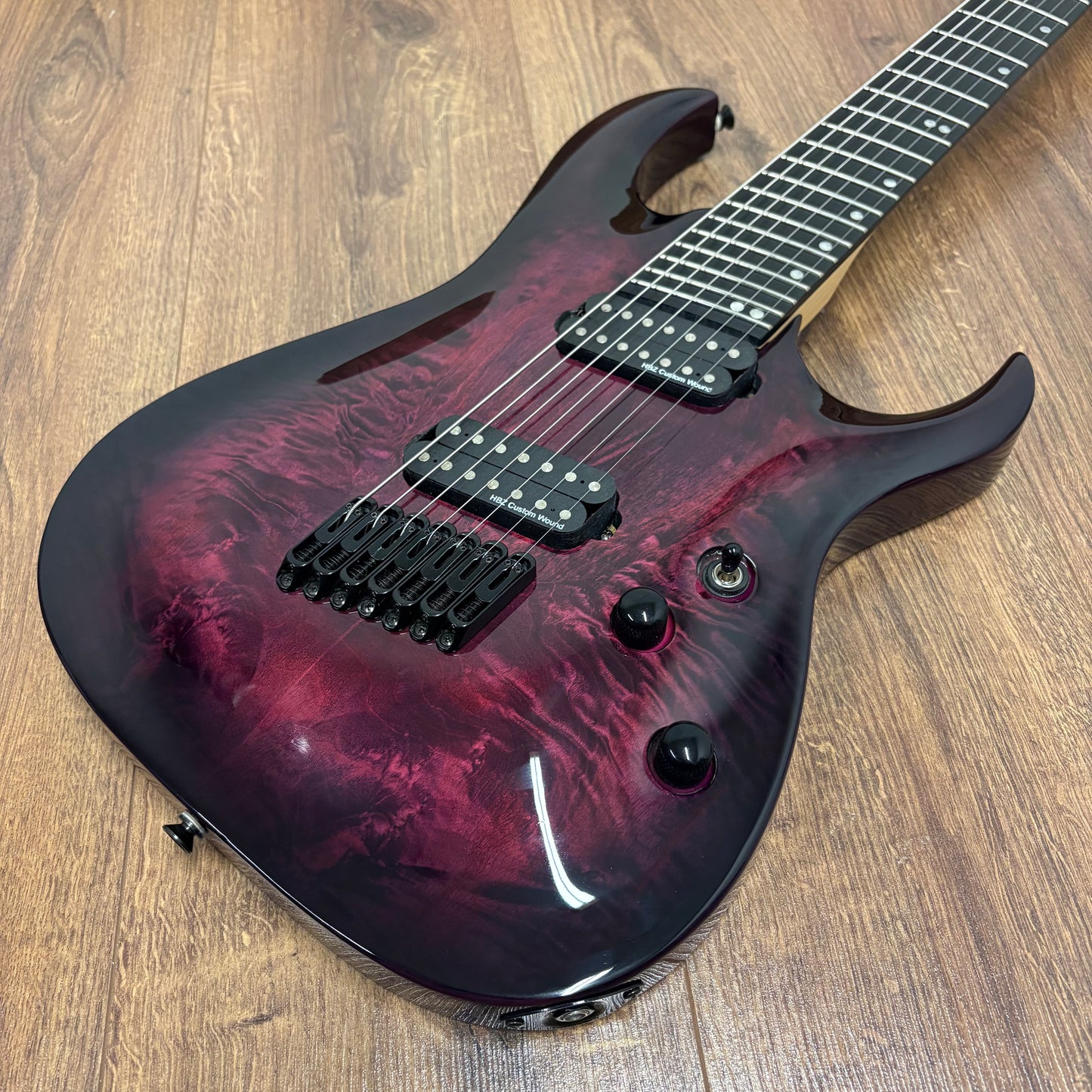 Pre-Owned Harley Benton Progressive Fan Fret 7-String Multiscale - Red Burst
