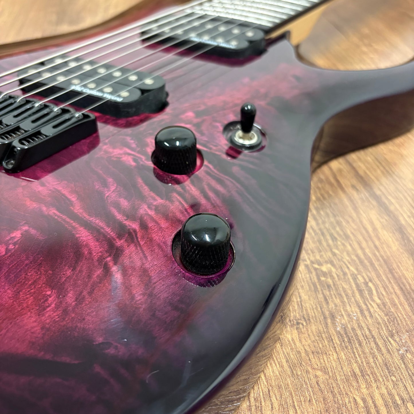 Pre-Owned Harley Benton Progressive Fan Fret 7-String Multiscale - Red Burst