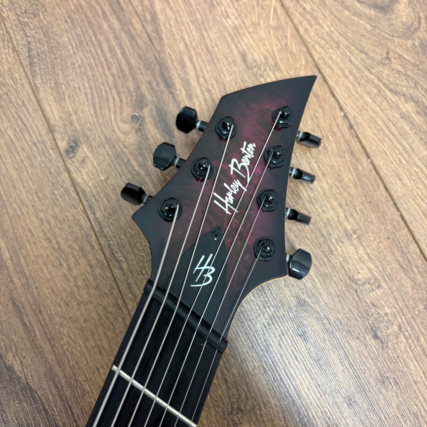 Pre-Owned Harley Benton Progressive Fan Fret 7-String Multiscale - Red Burst