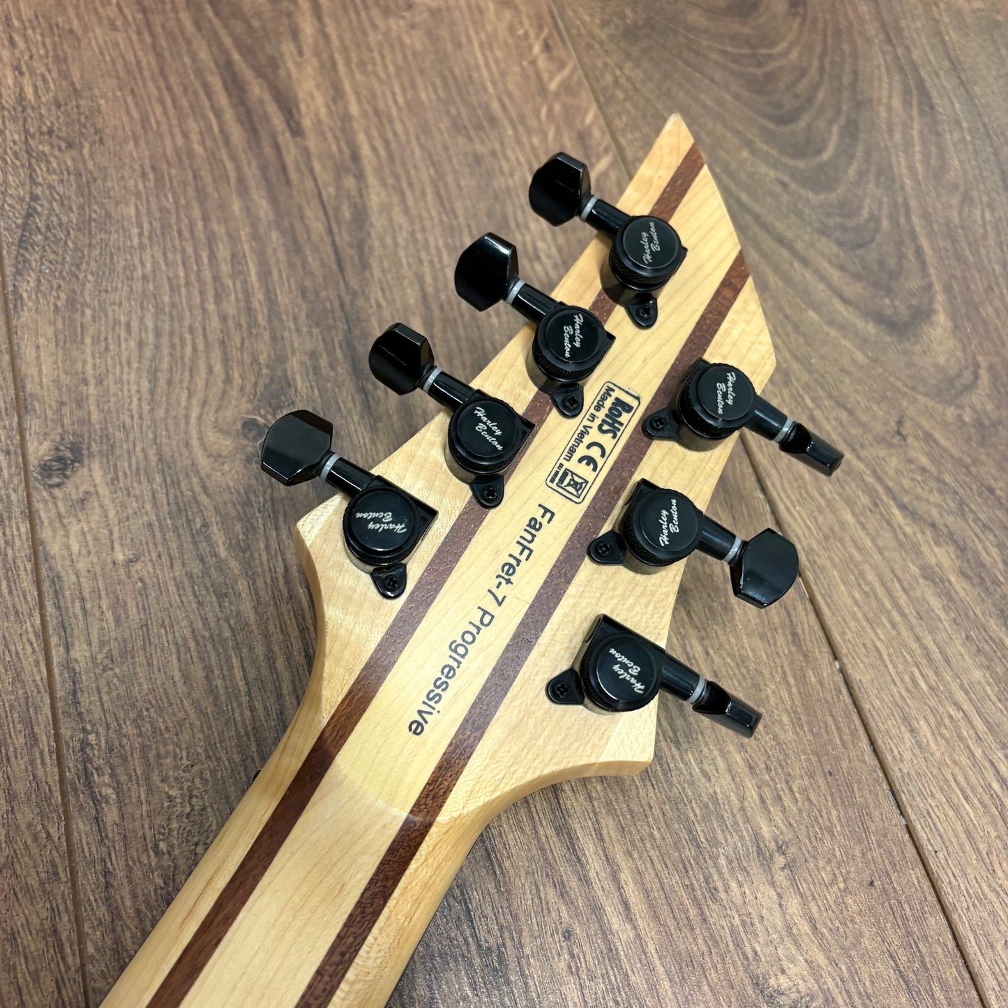 Pre-Owned Harley Benton Progressive Fan Fret 7-String Multiscale - Red Burst