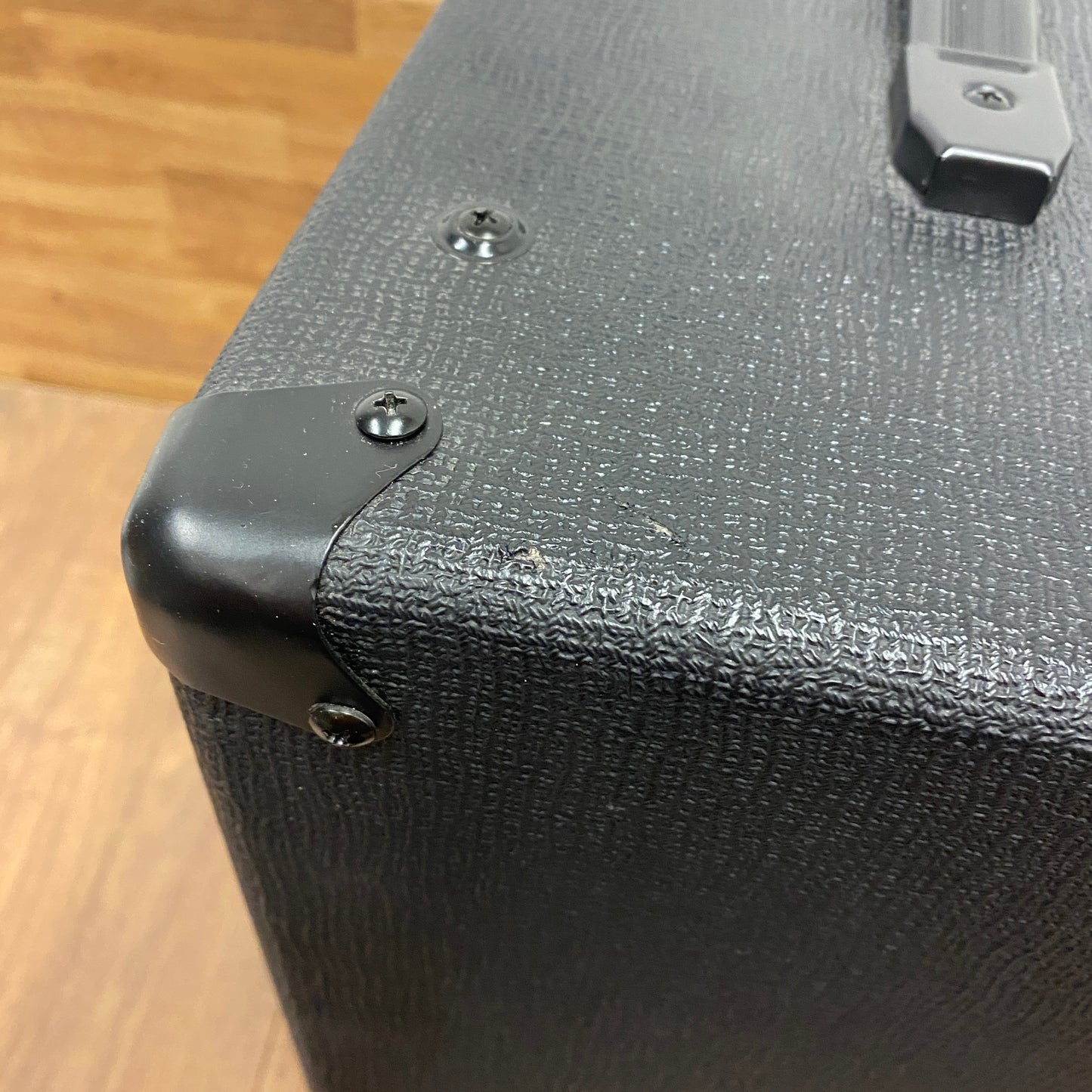 Pre-Owned Behringer HA-40R 40w Combo Amp