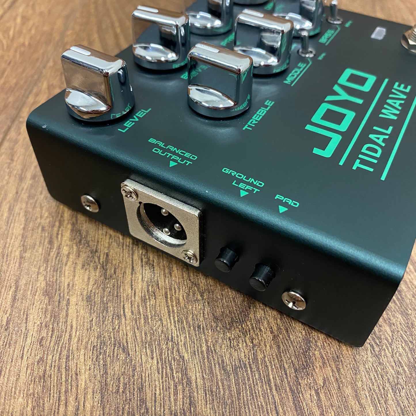 Pre-Owned Joyo R-30 Tidal Wave Bass Preamp