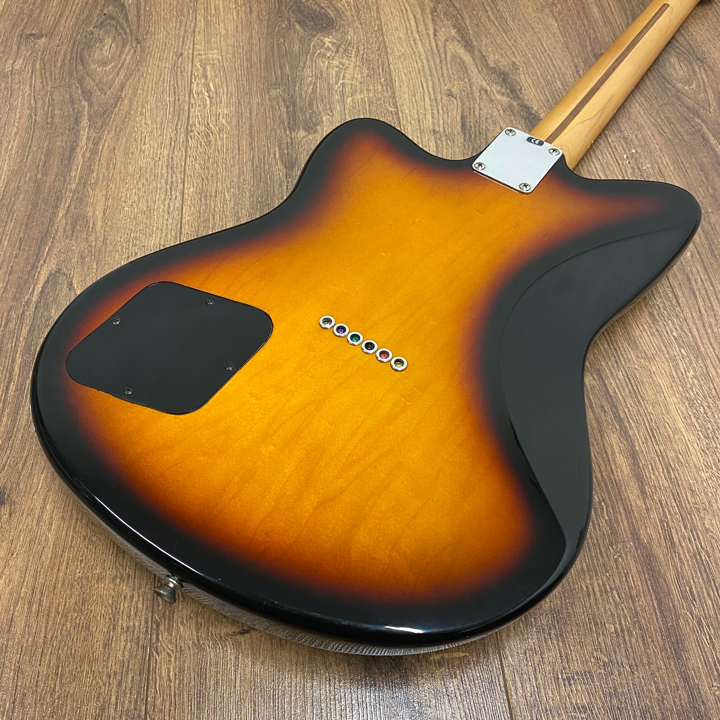 Pre-Owned Fender Toronado - 3-Tone Sunburst - 2000