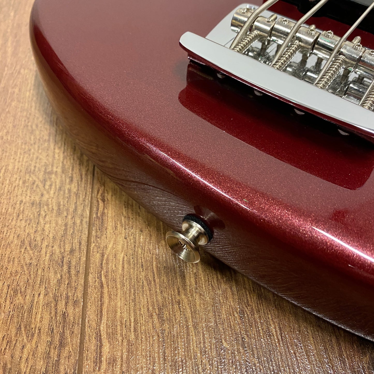 Pre-Owned Fender American Performer Mustang Bass - Aubergine