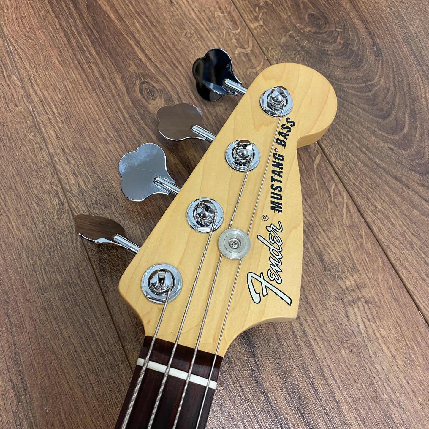 Pre-Owned Fender American Performer Mustang Bass - Aubergine