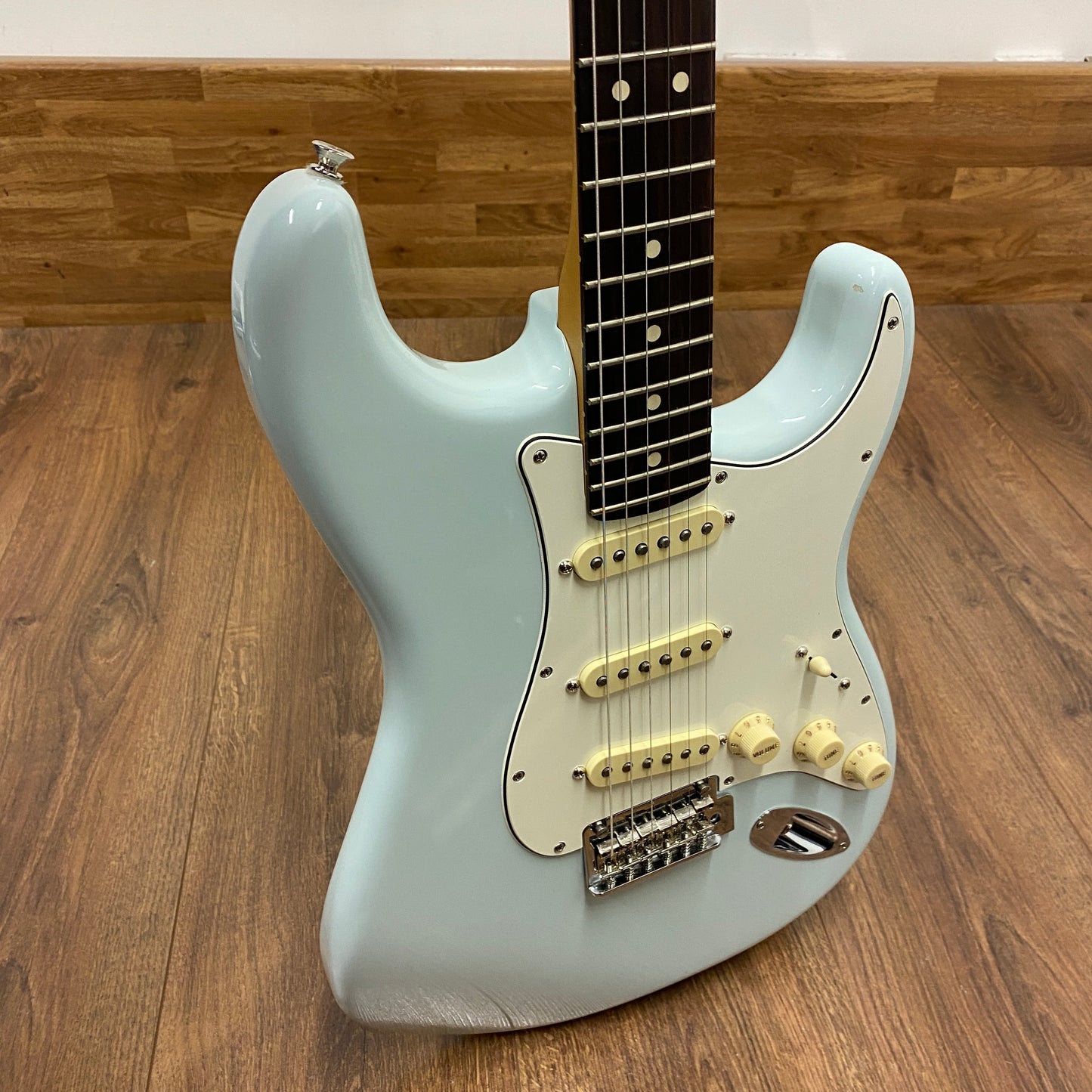 Pre-Owned Fender Player II Chambered Stratocaster - Sonic Blue Refinish